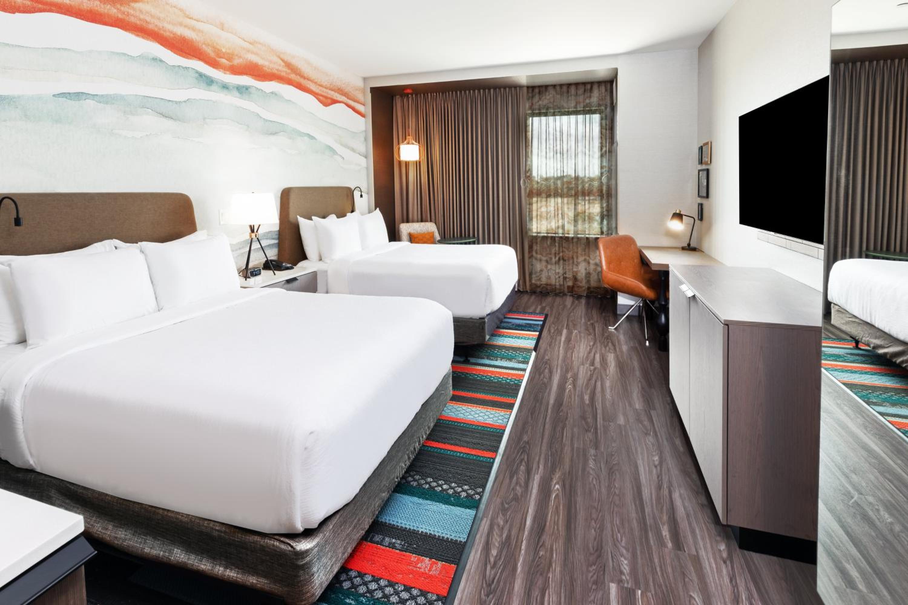 Standard Room with Two Queen Beds