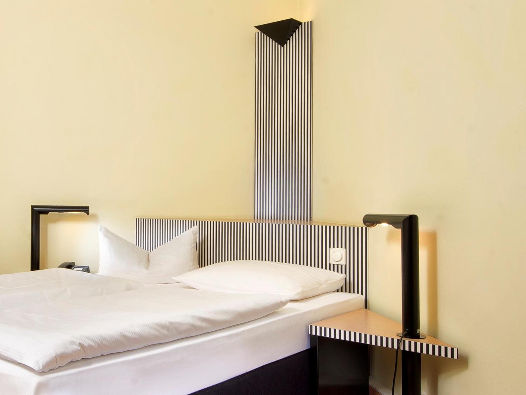 Double Room - Photo 2