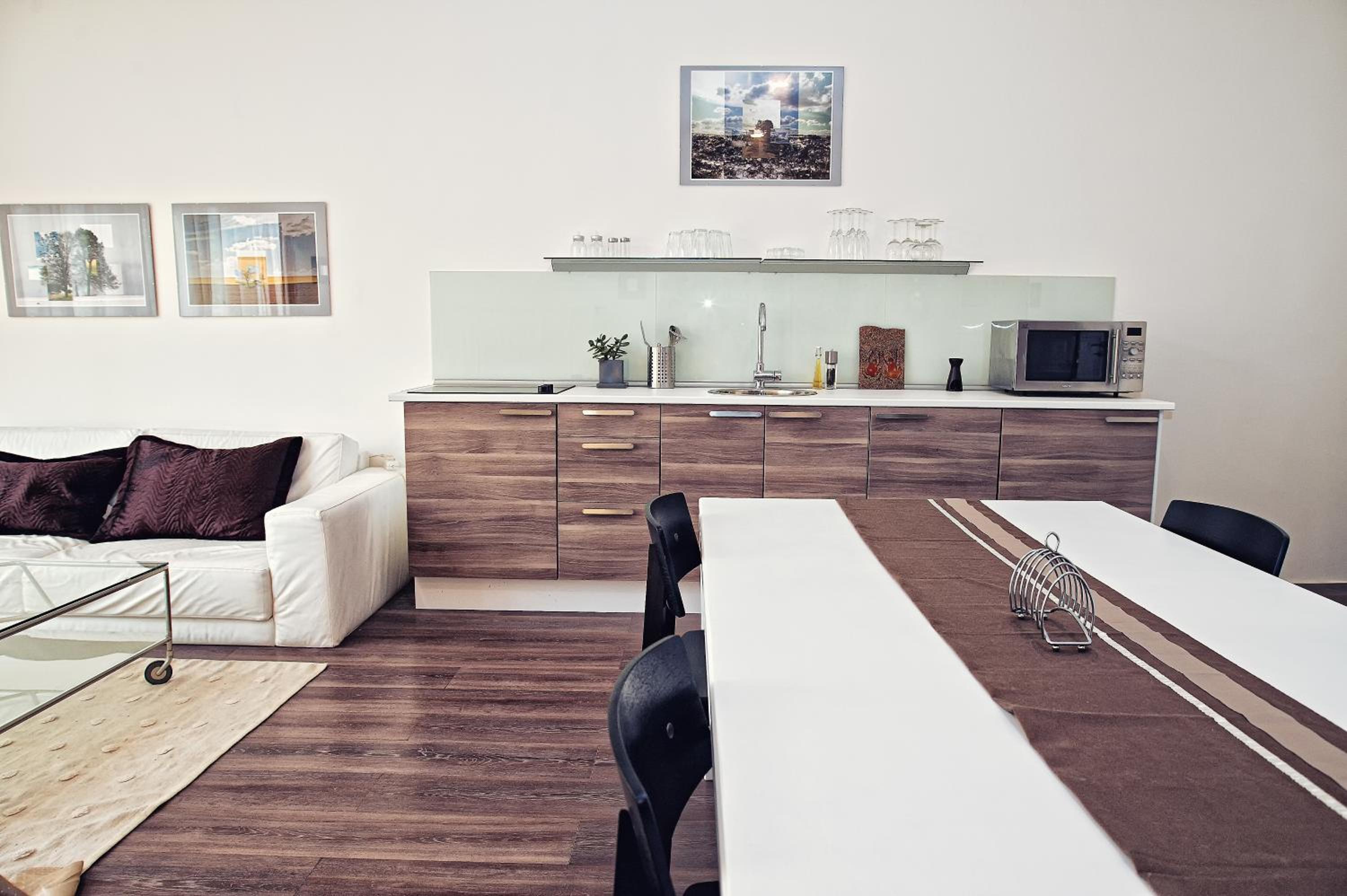 Apartment with Garden View - Photo 13