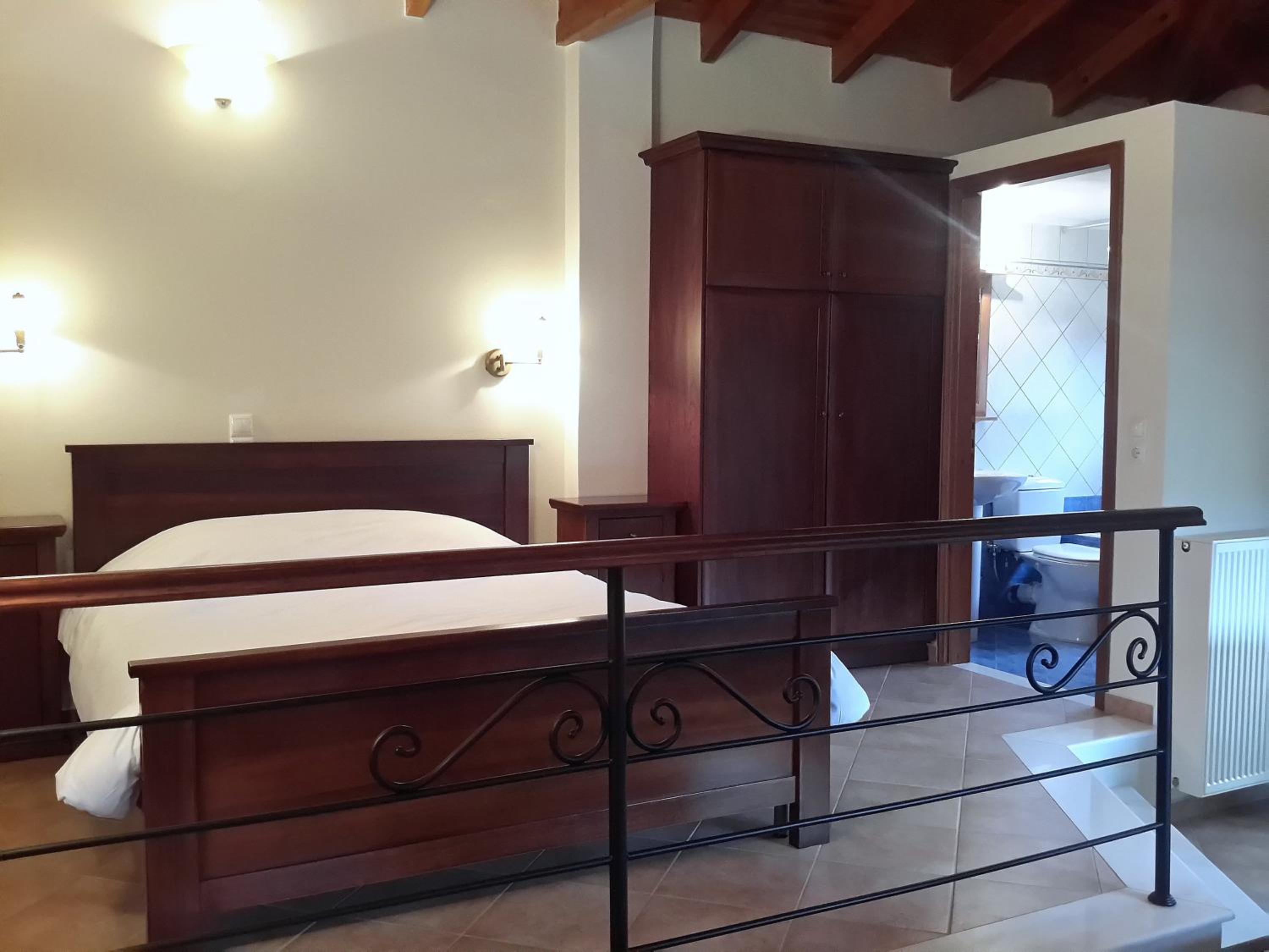 Studio Apartment photo 2