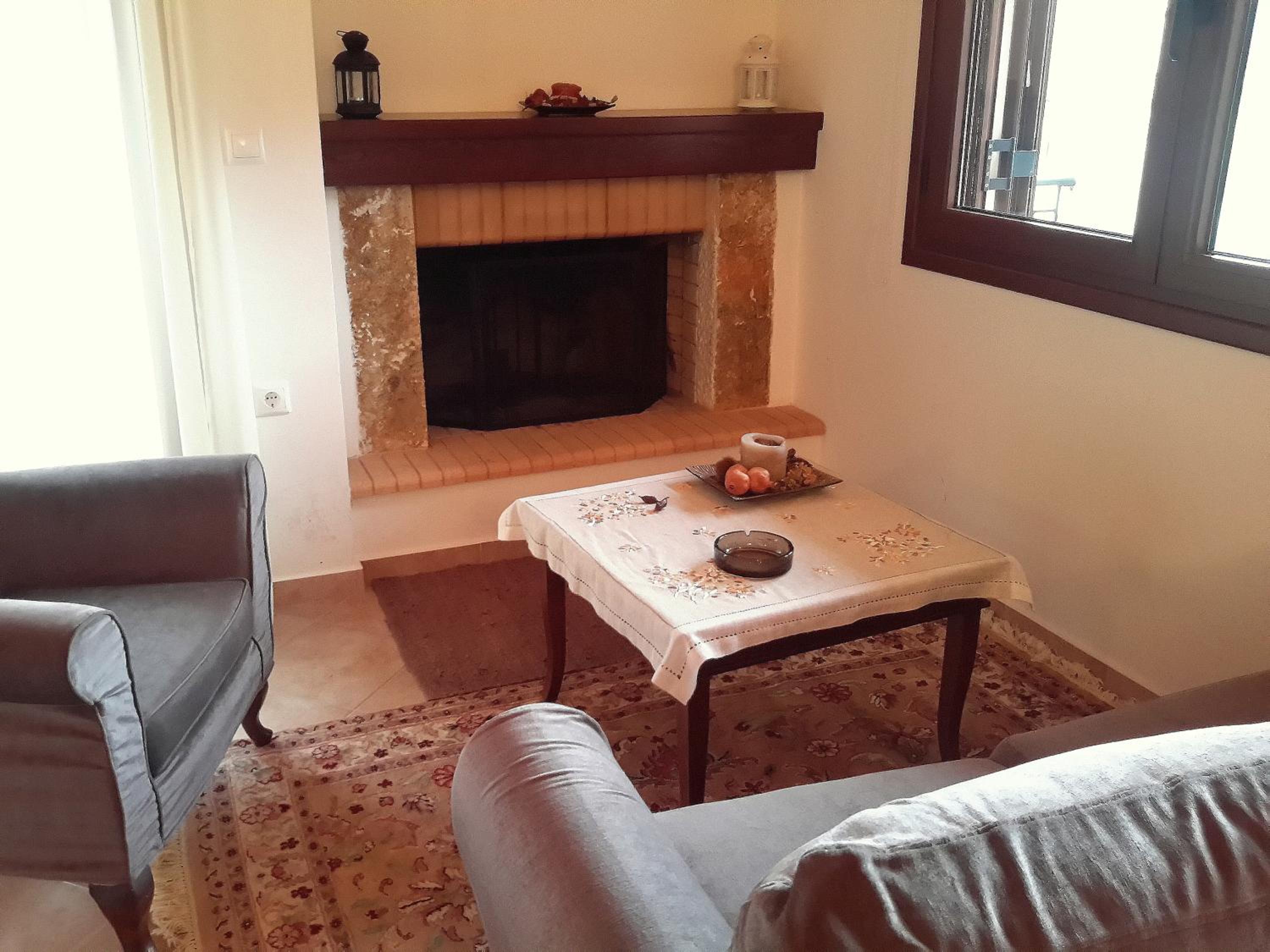 Studio Apartment photo 1