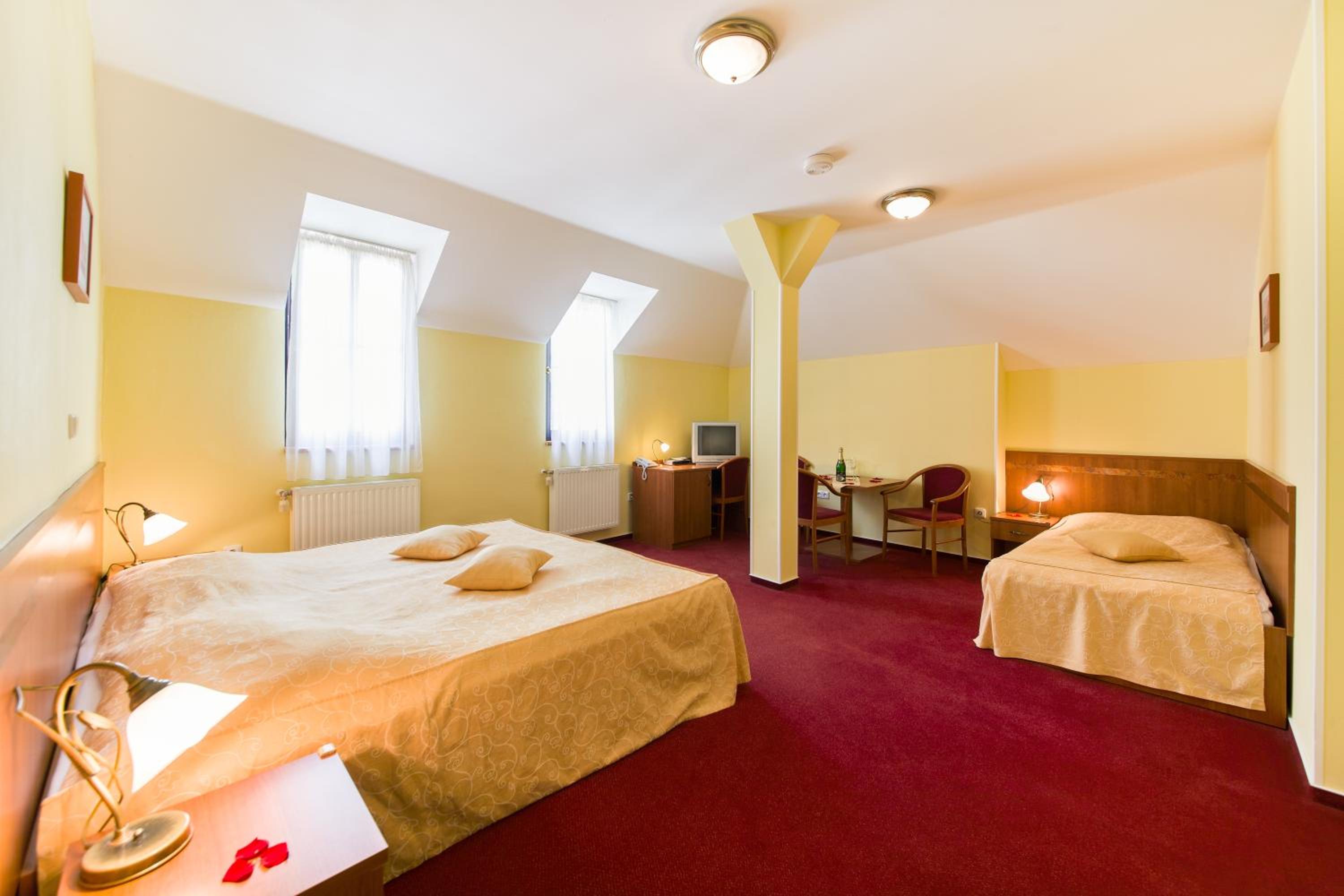 Triple Room - Annex