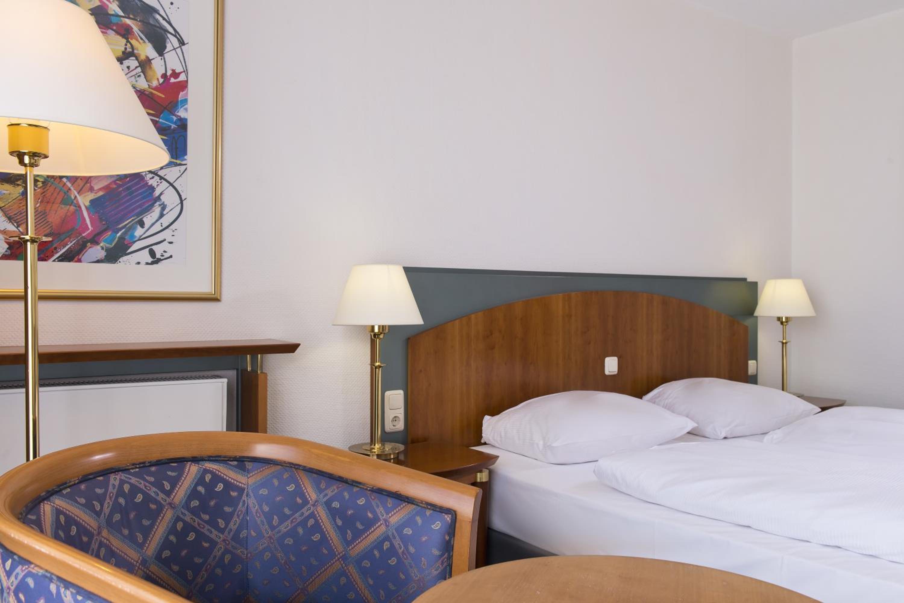 Superior Room with One Double Bed and Air Conditioning - Photo 3