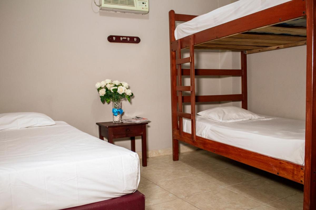 Triple Room photo 2