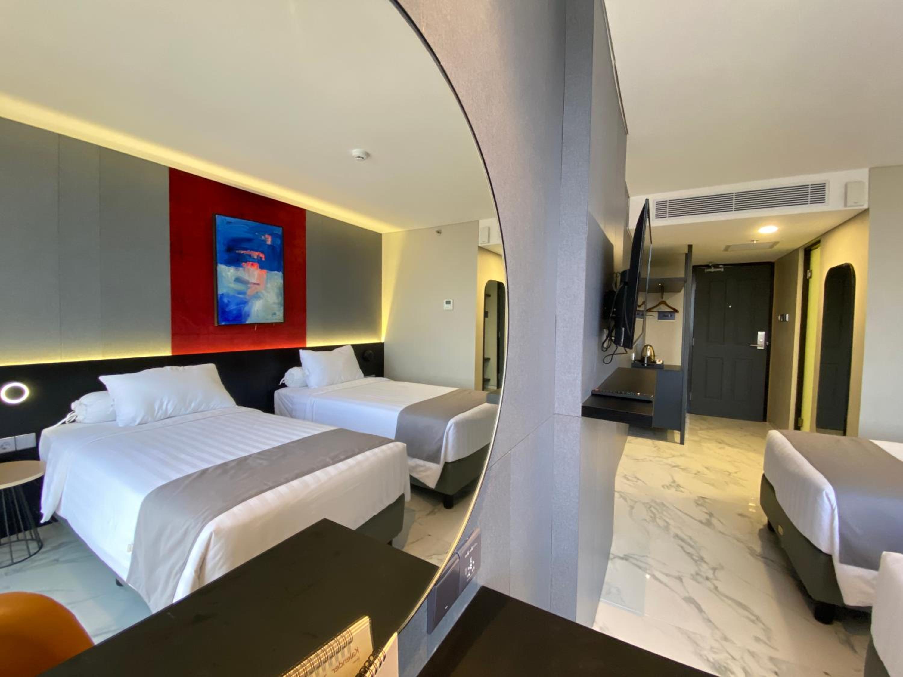 Deluxe Twin Room - Photo 9