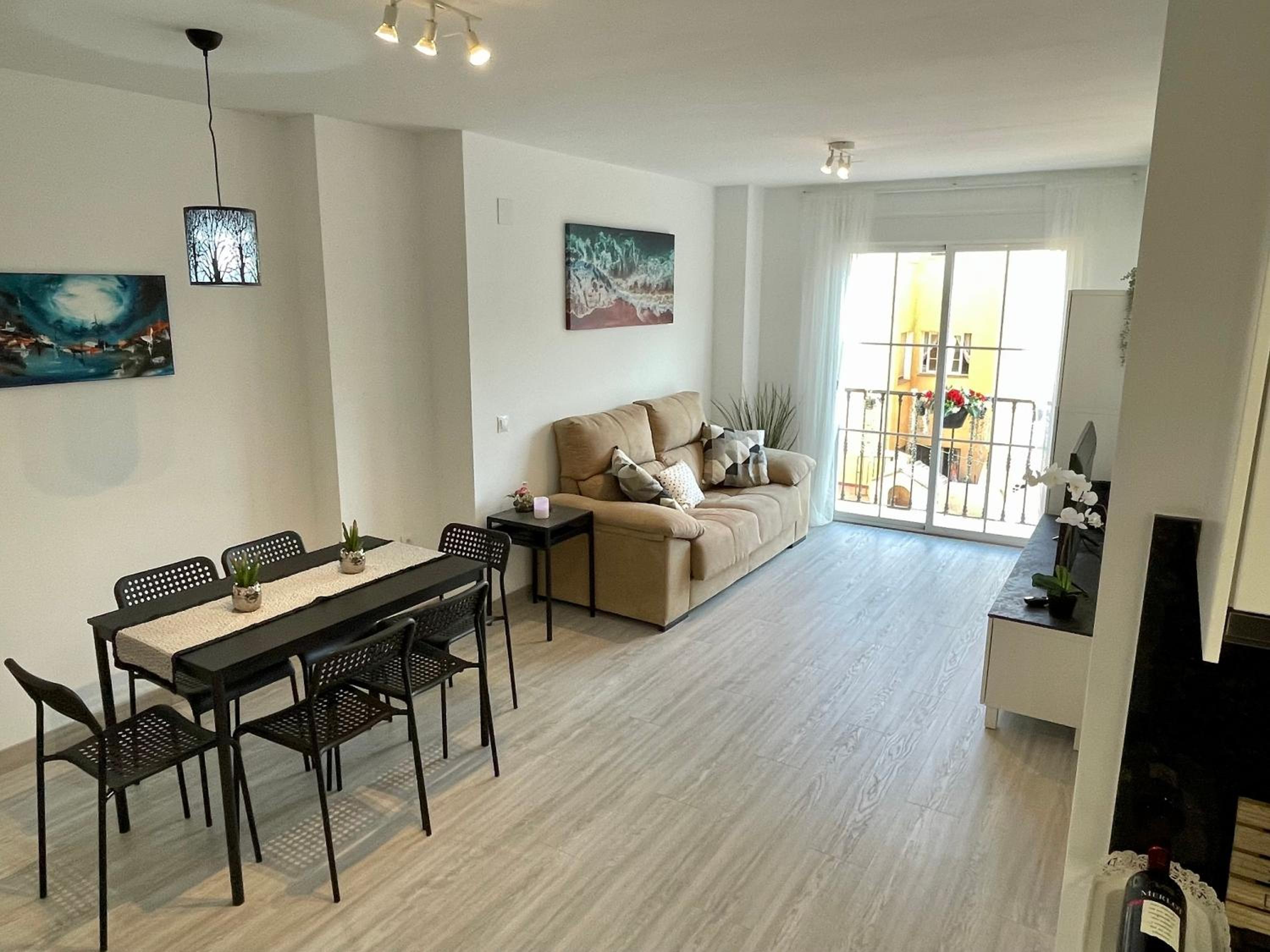 Three-Bedroom Apartment photo 2