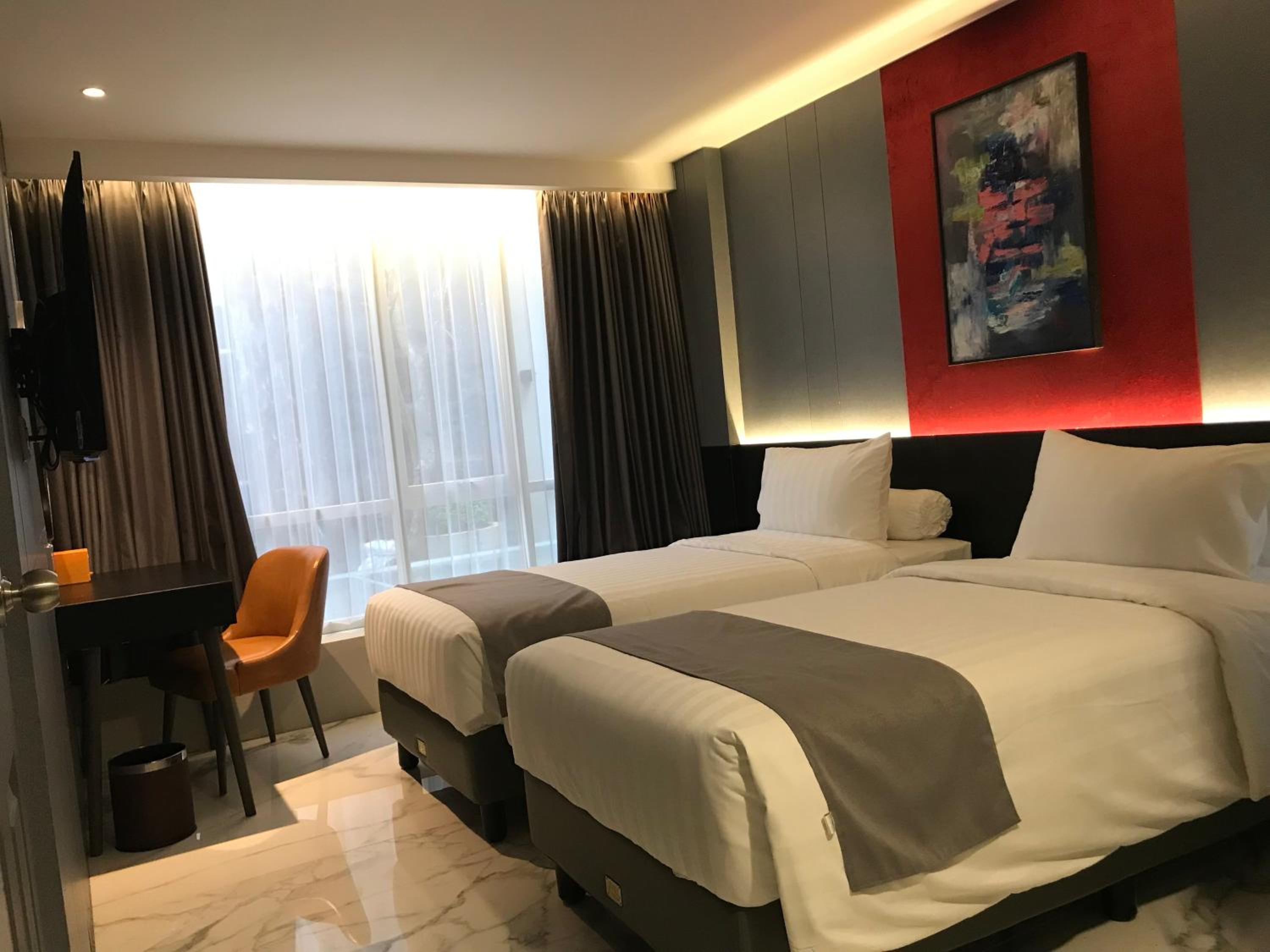 Executive Twin Room - Photo 5