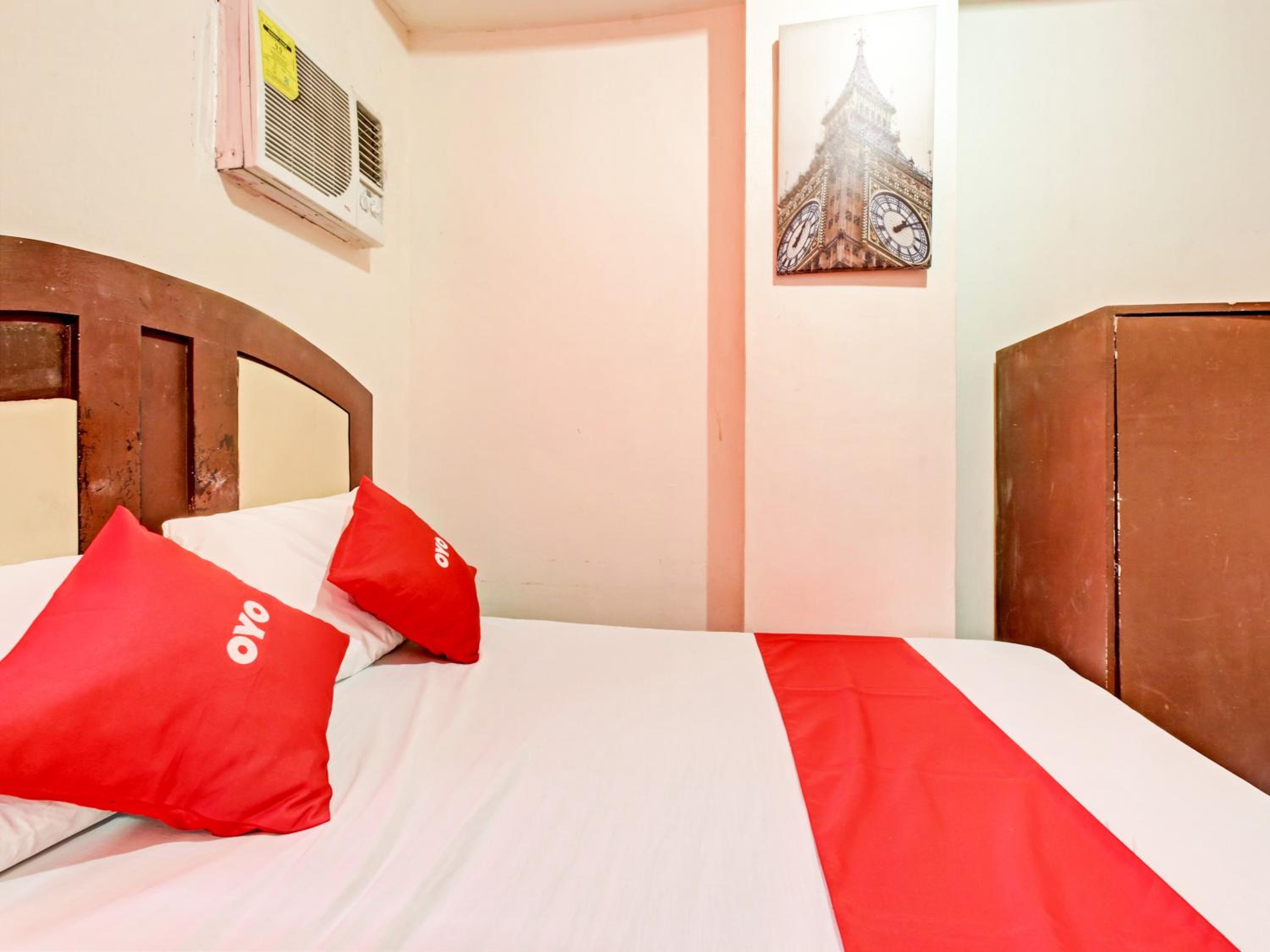 Standard Double Room - Photo 3