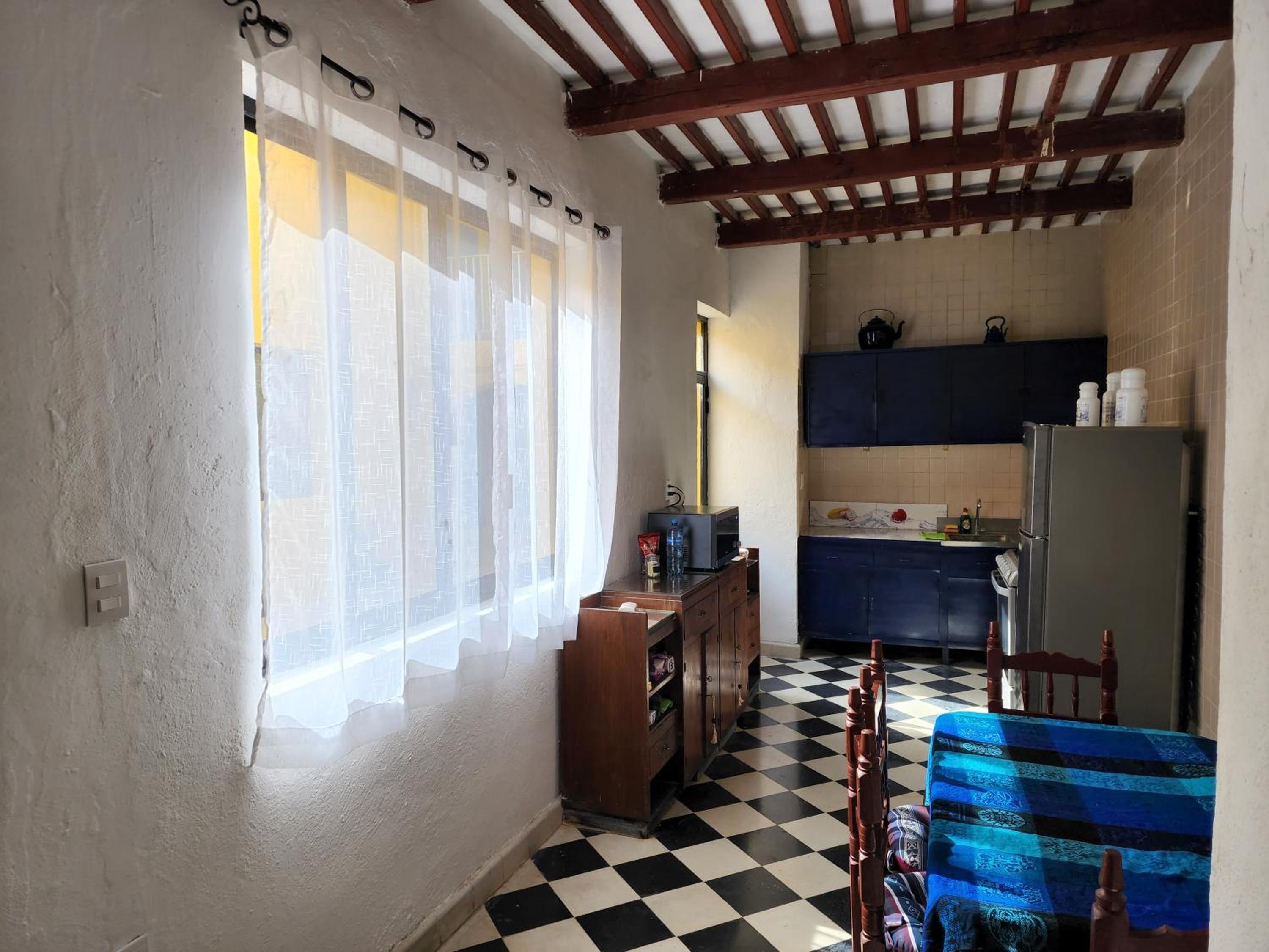 Two-Bedroom House - Photo 4