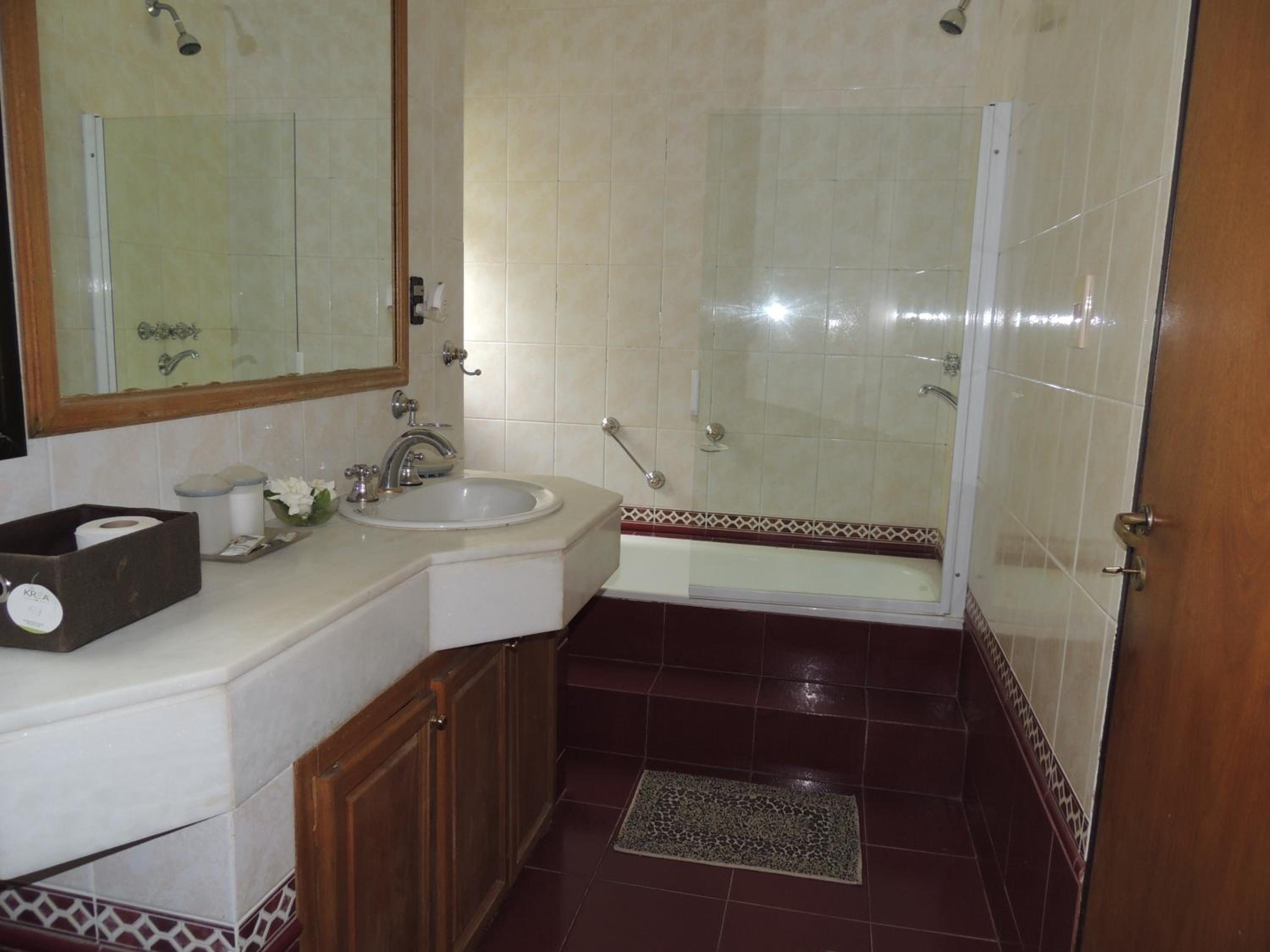 Apartment - Ground Floor photo 2