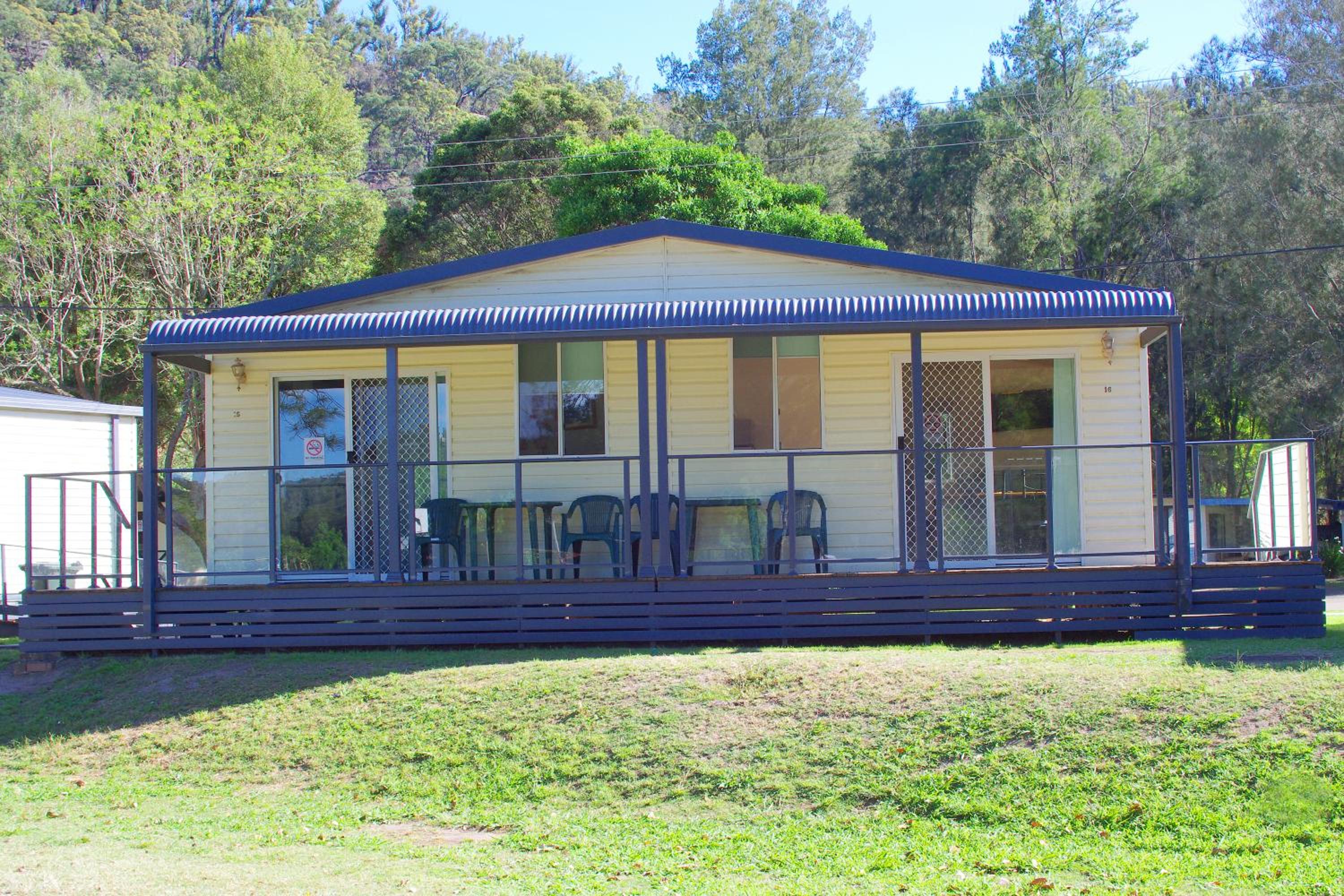 Cabin with Park View photo 2