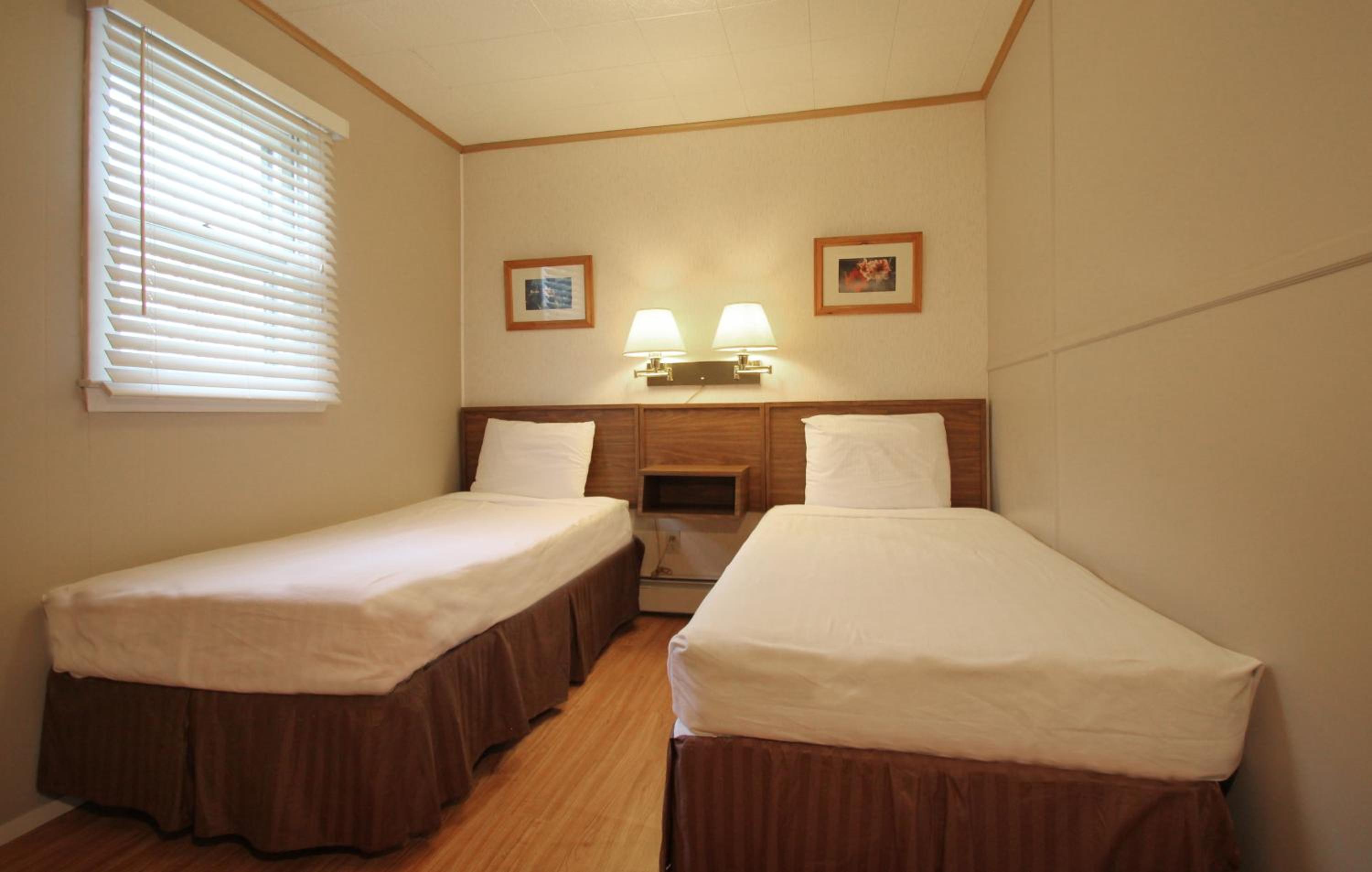 Two Bedroom with Kitchenette photo 2