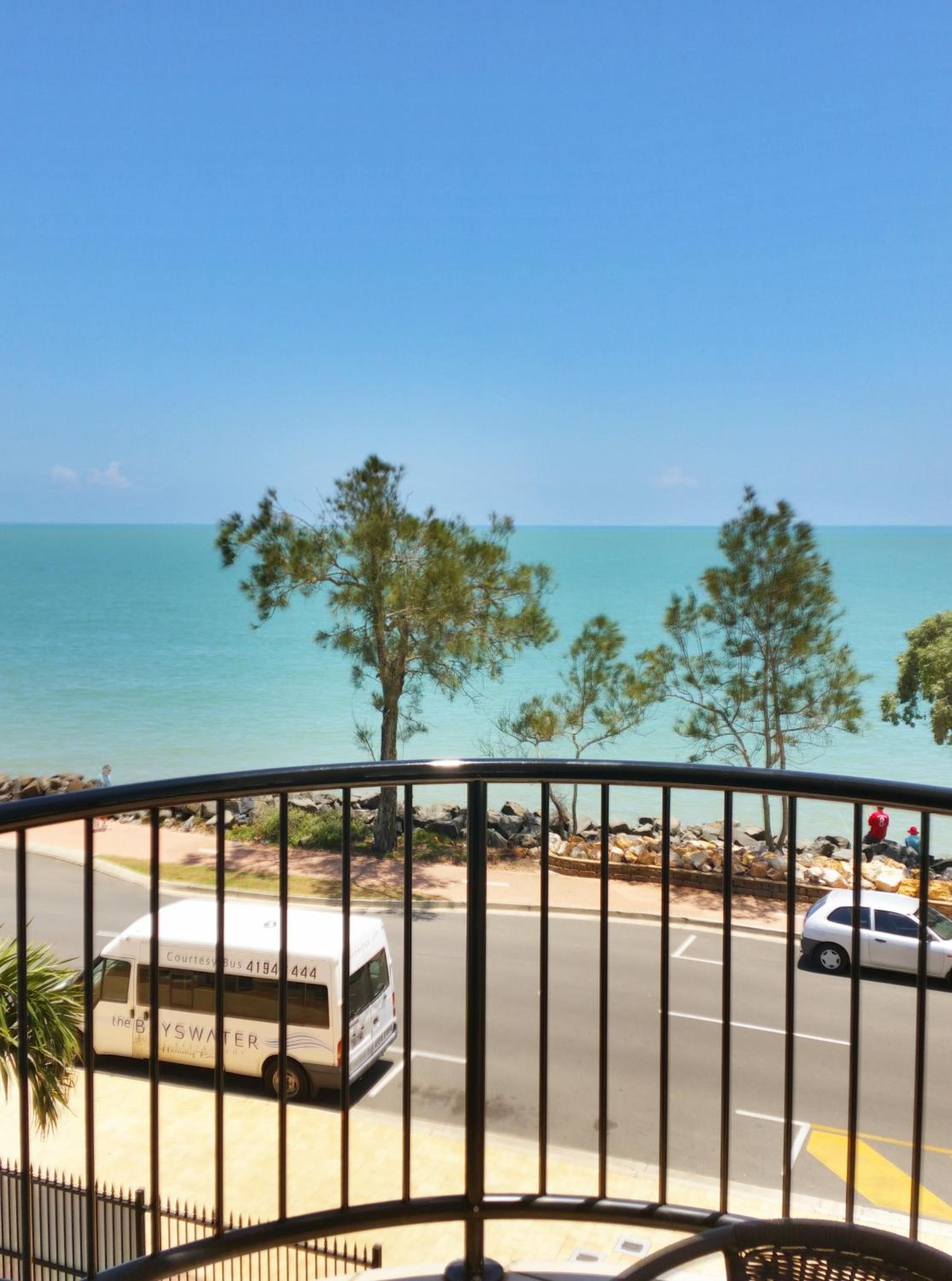 Two-Bedroom Sea View Apartment  photo 3