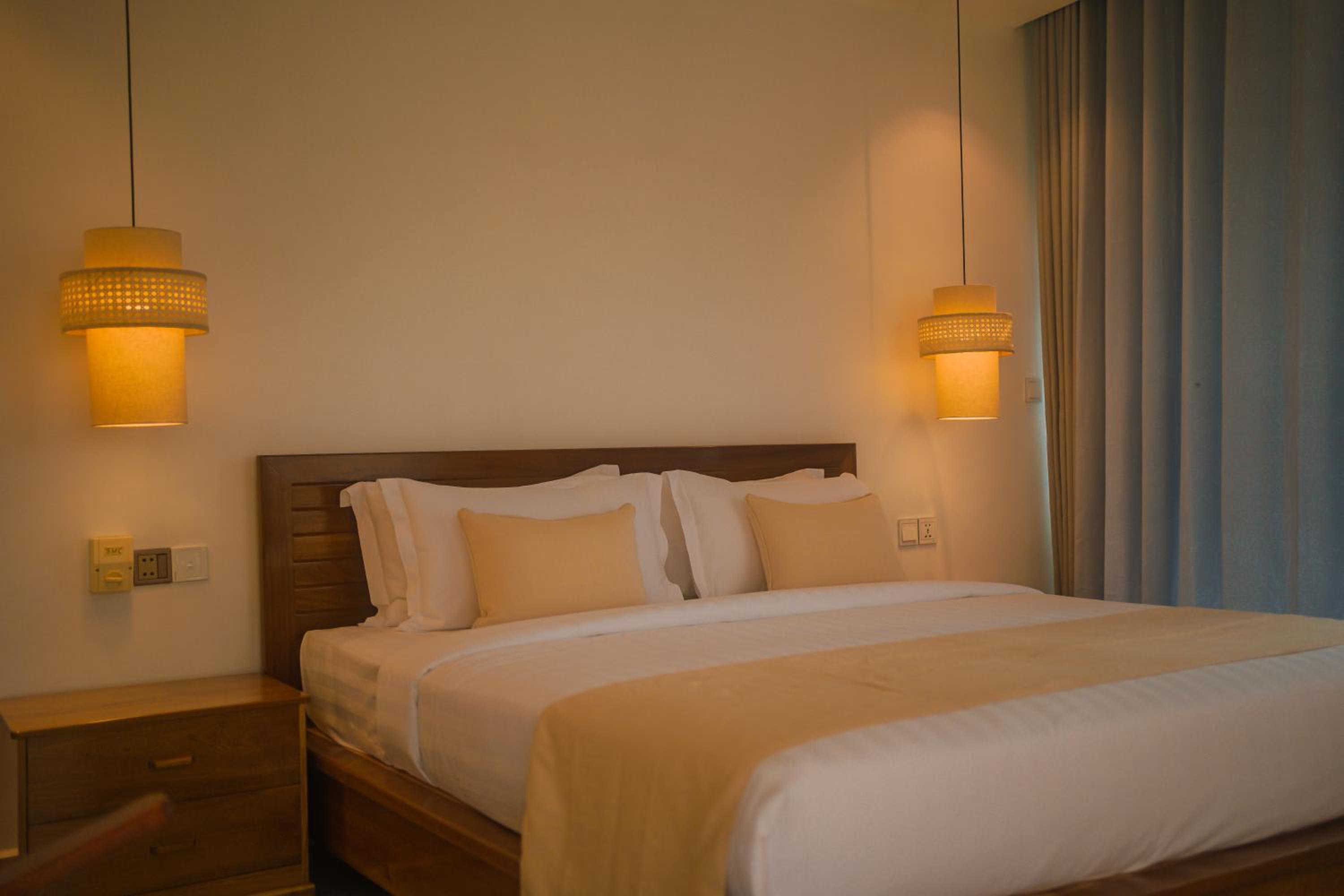 Deluxe Double Room with Mountain View - Photo 16