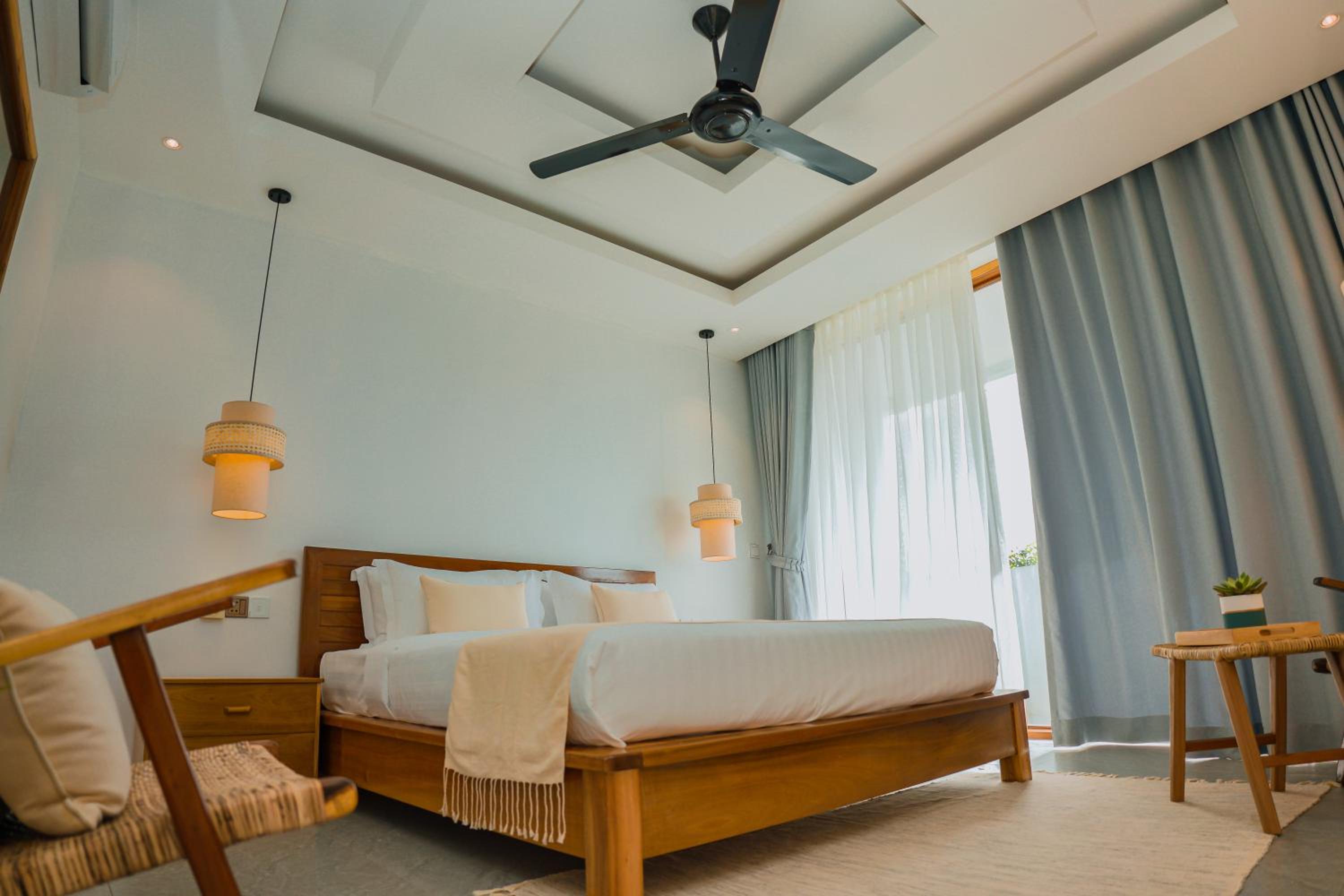 Deluxe Double Room with Mountain View - Photo 24