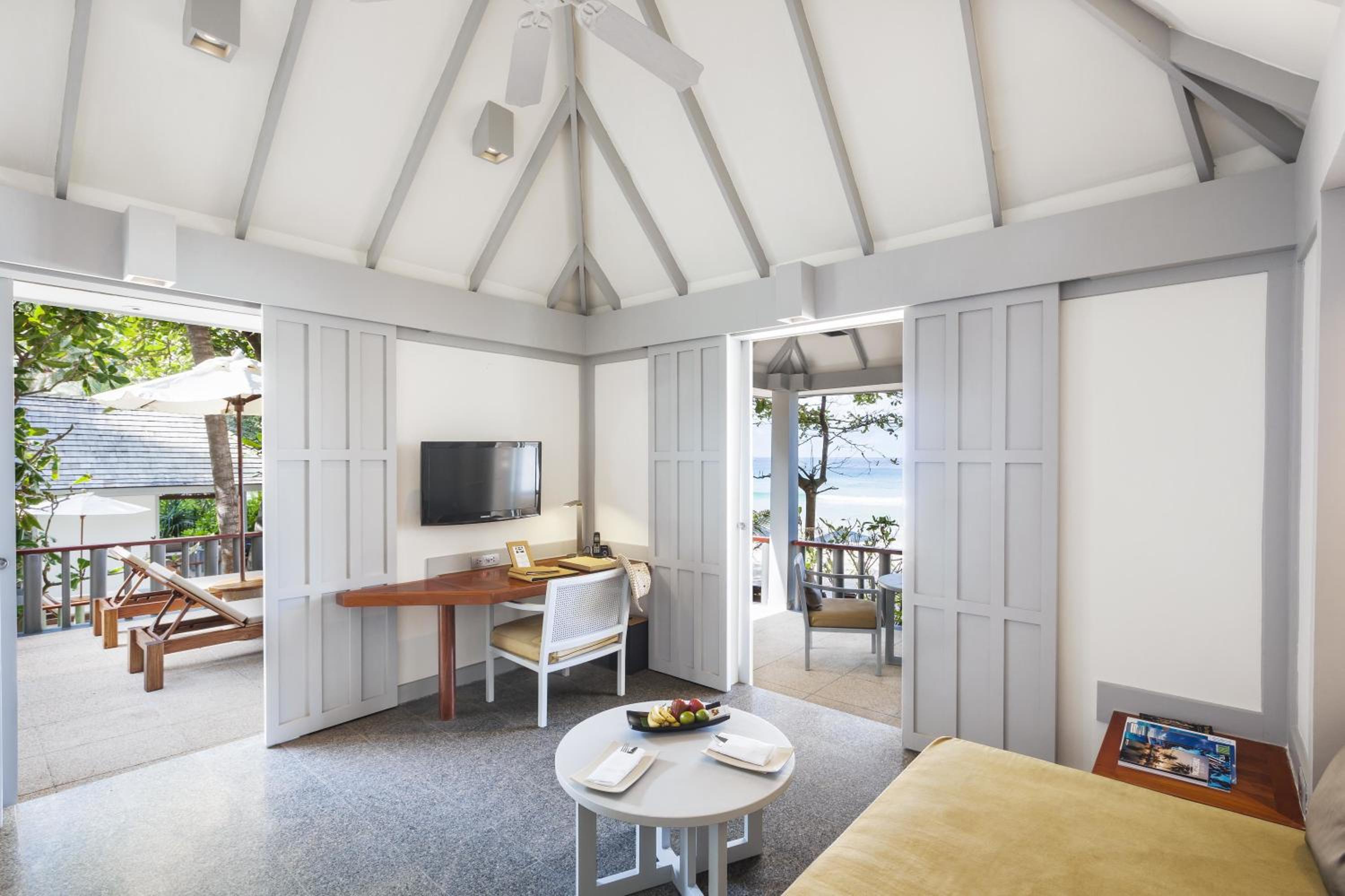 Beach Deluxe Suite - Photo 4