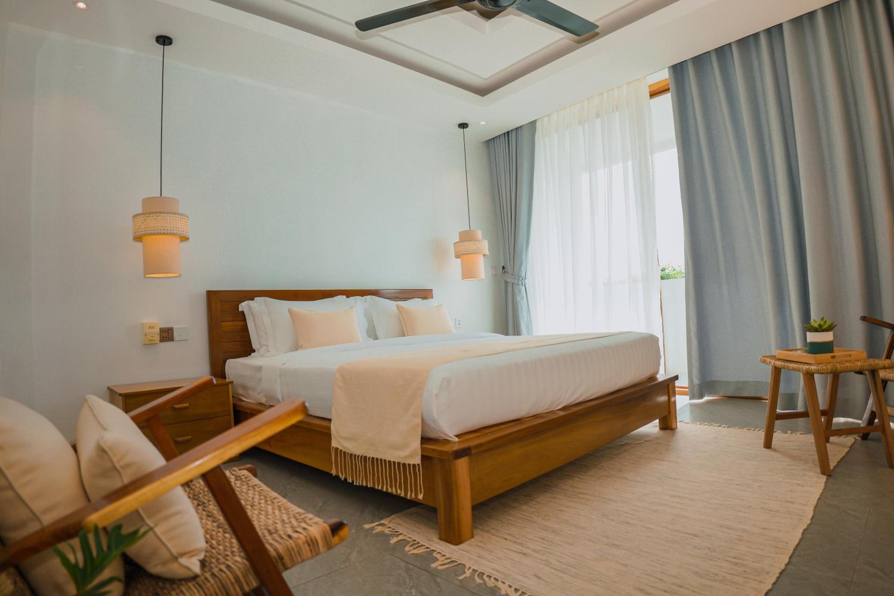 Deluxe Double Room with Mountain View - Photo 2