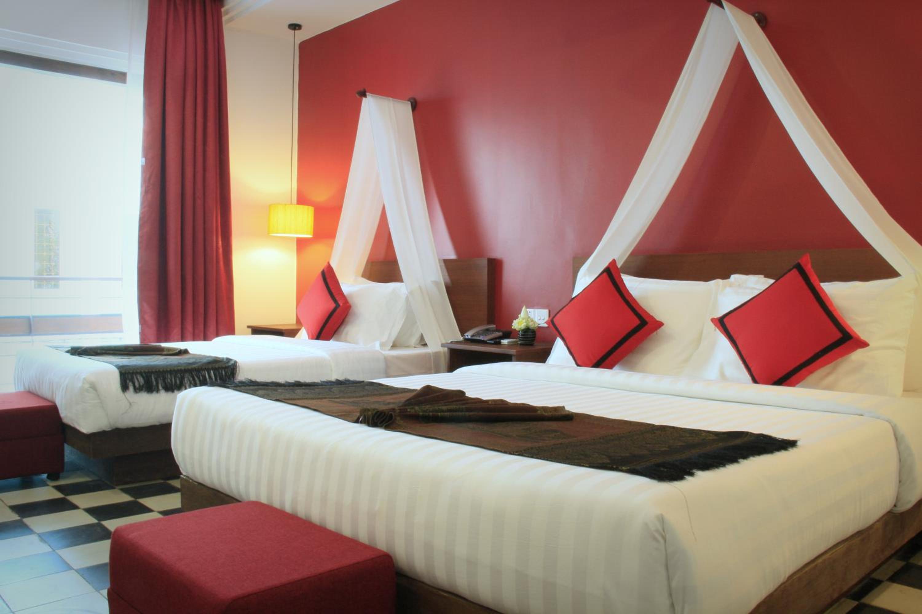 Deluxe Family Room with Balcony - Photo 1