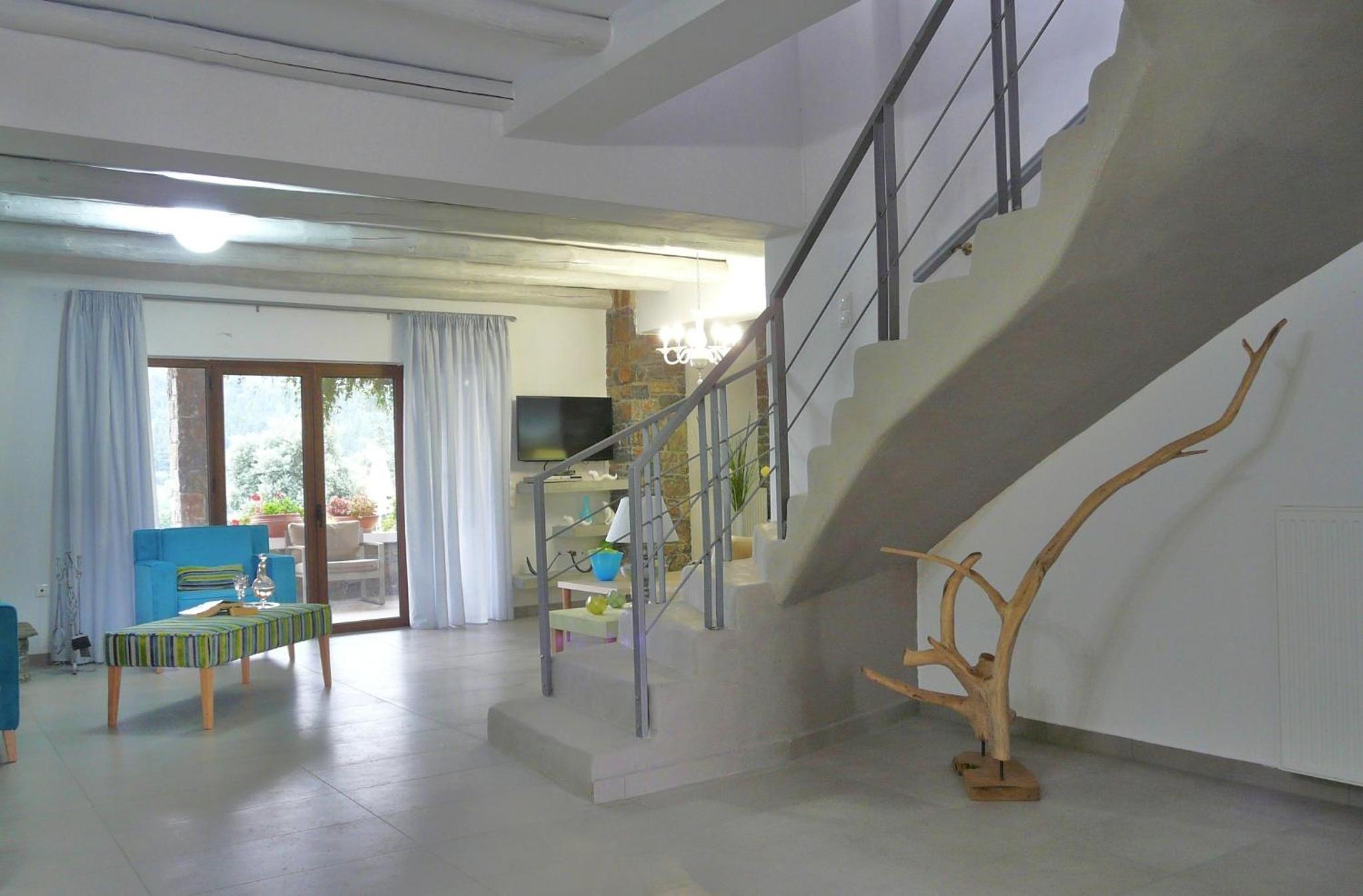 Three-Bedroom Villa with Private Pool photo 1