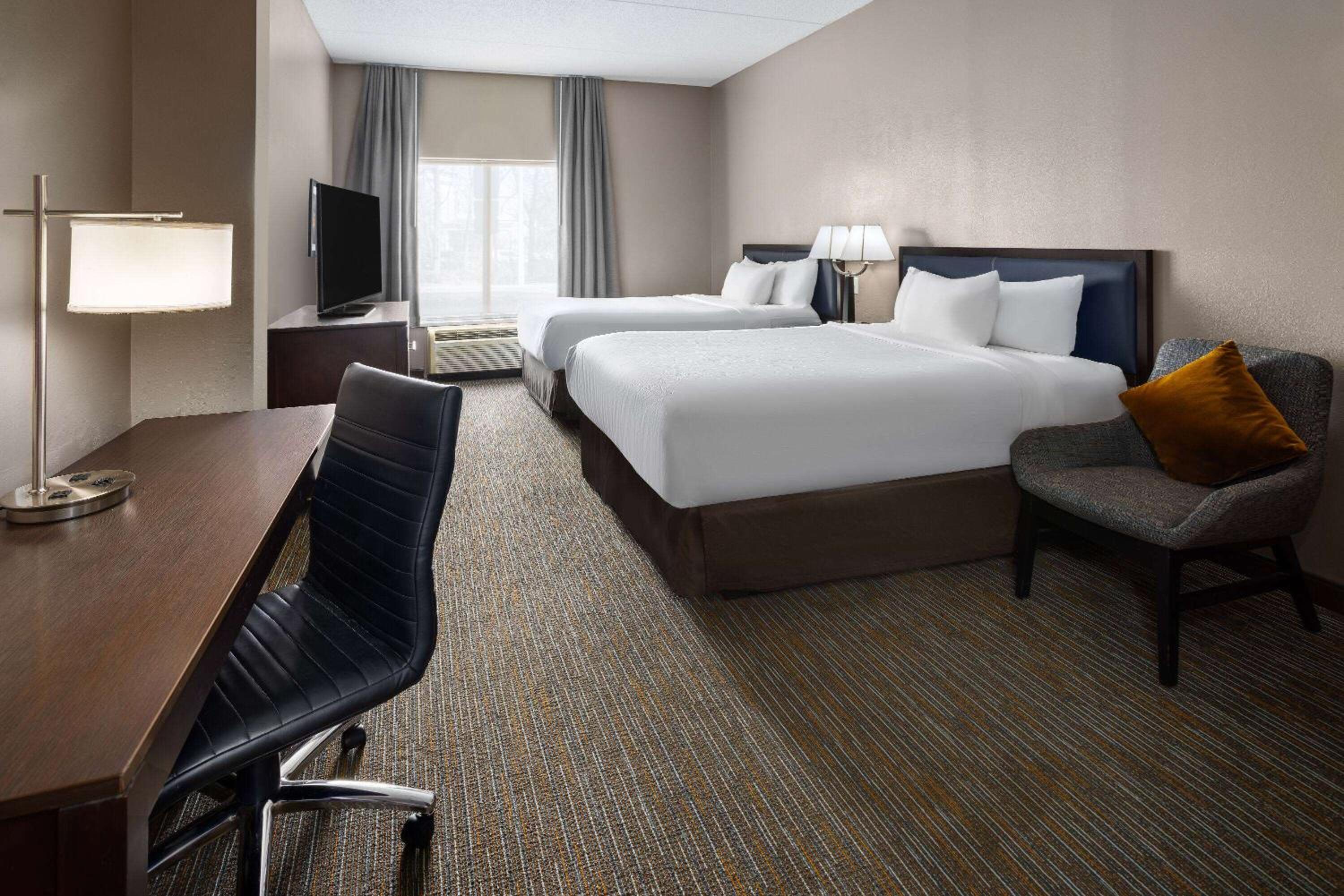 Double Room with Two Double Beds - Non-Smoking