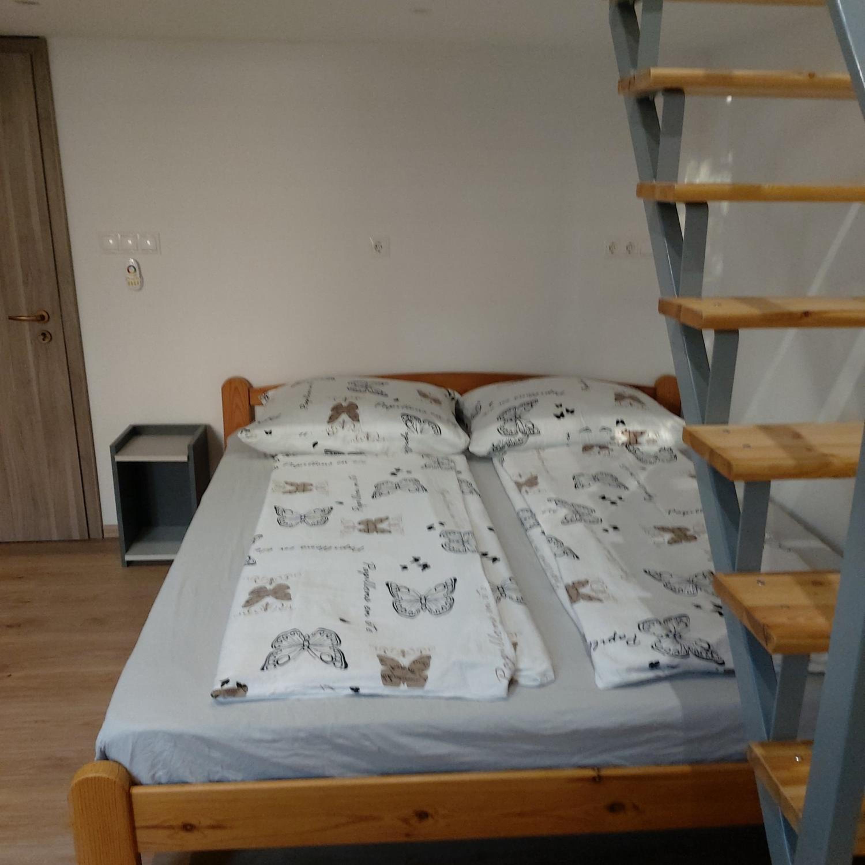 Two-Bedroom Apartment - Photo 16