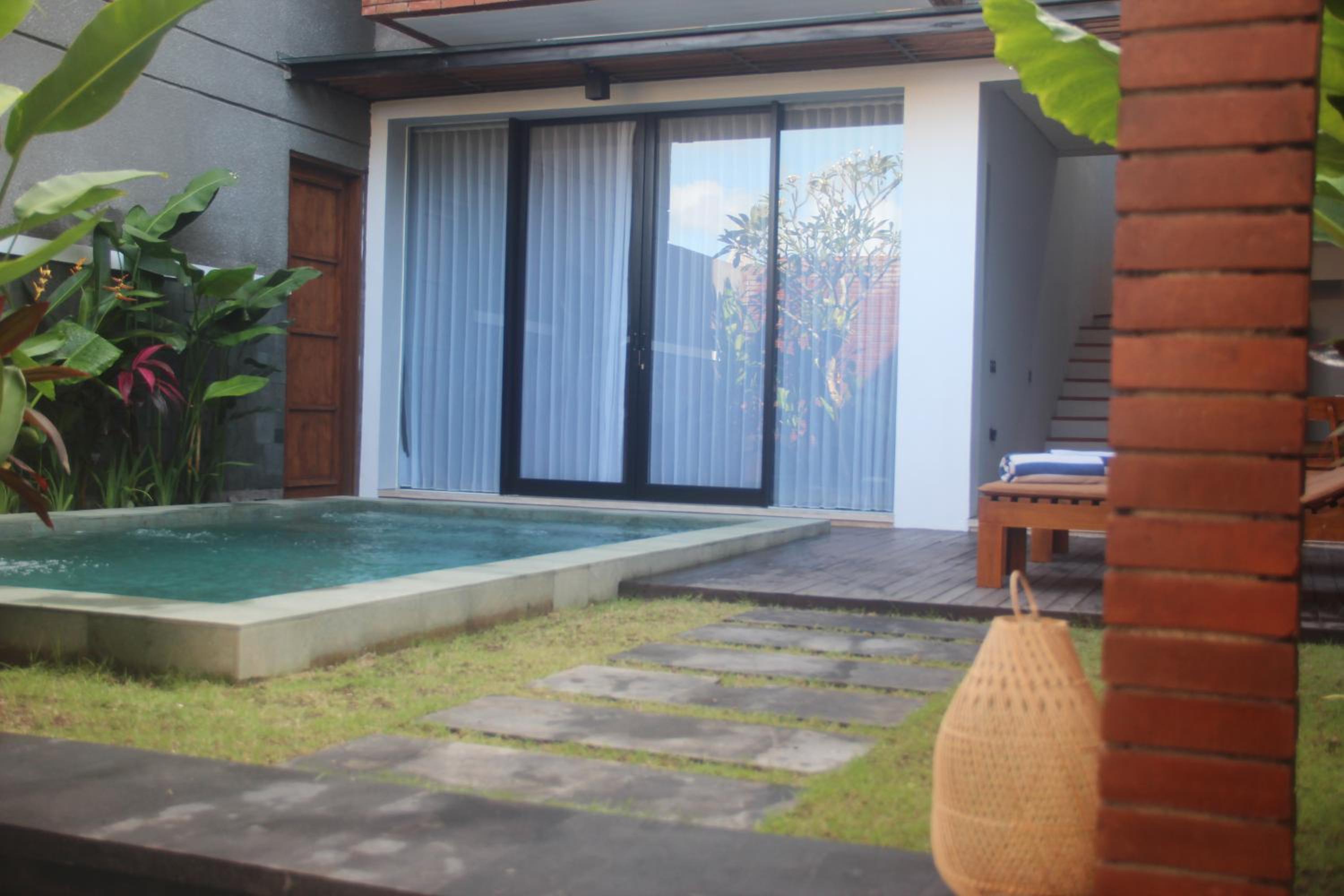 One Bedroom Pool  Villa - Photo 15