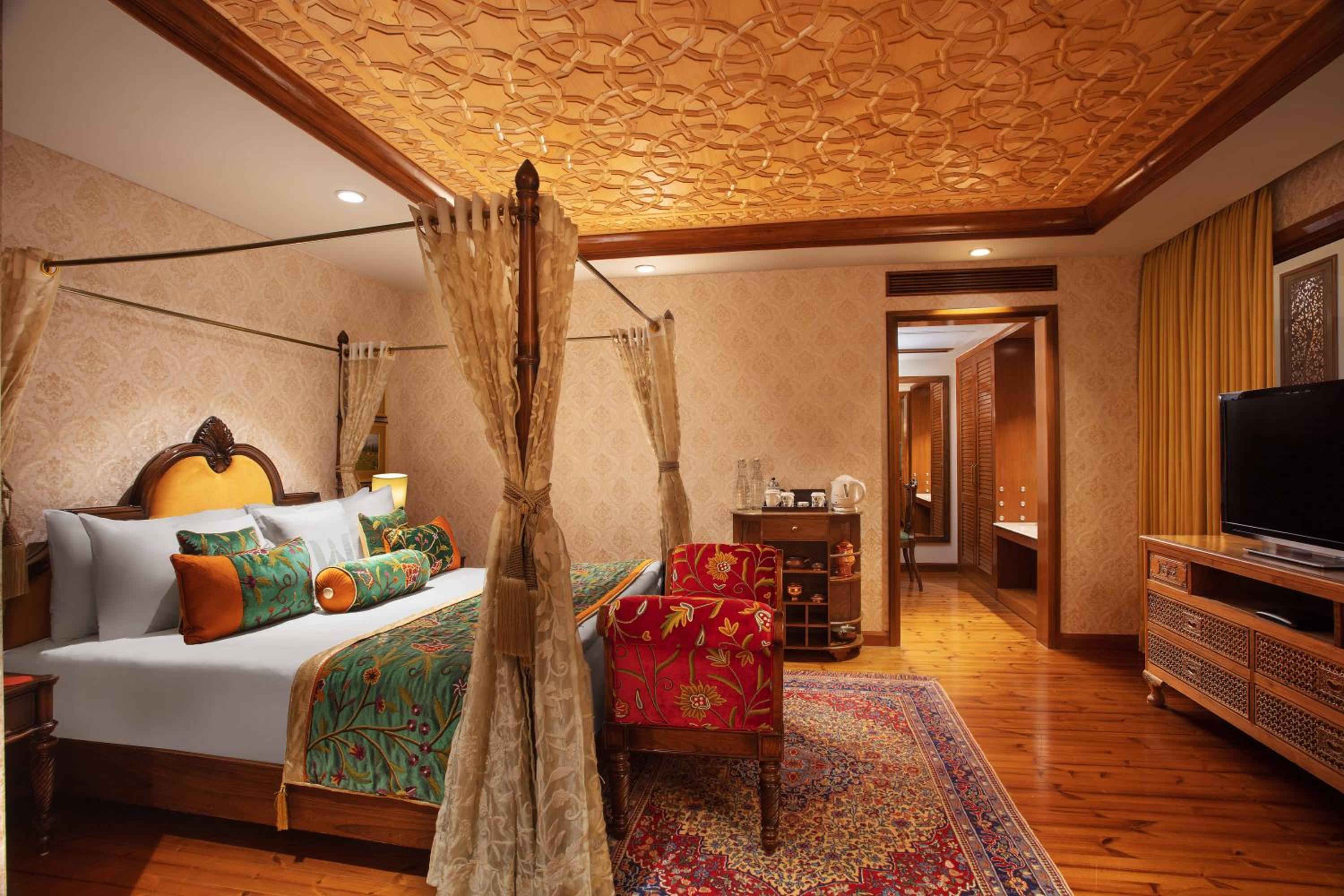 Shabistan Presidential Suite (Two Bedroom)