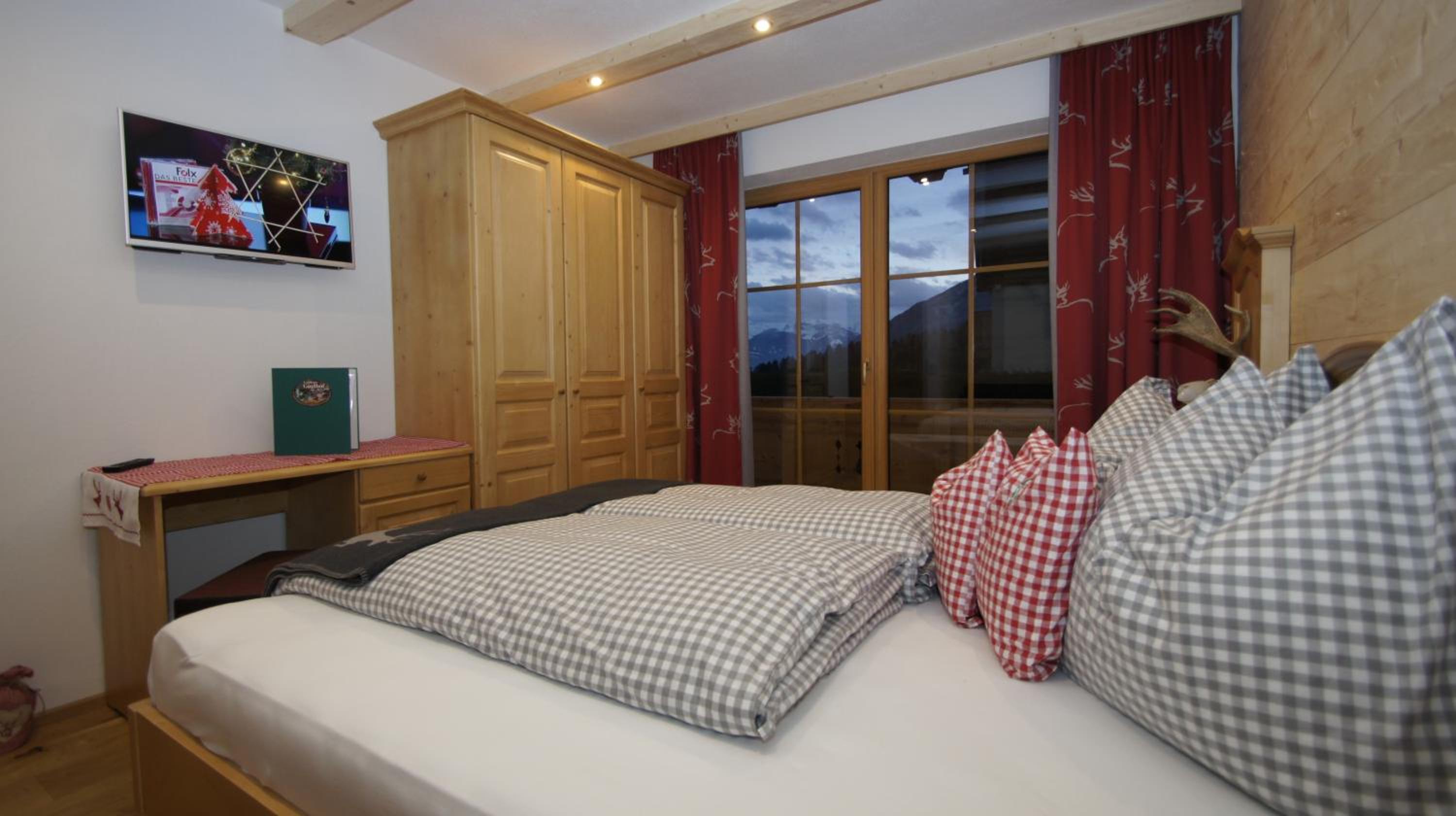 Large Two-Bedroom Apartment