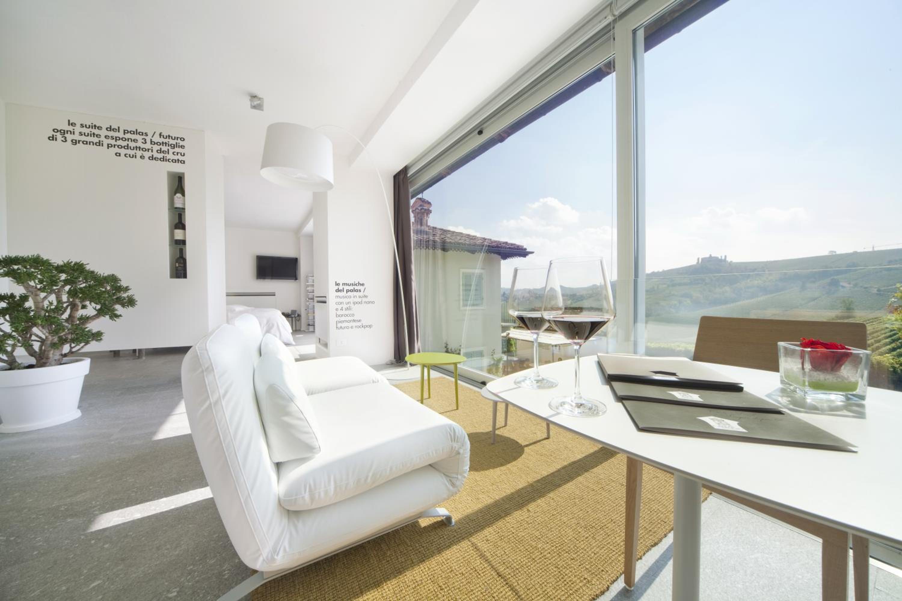 Superior Suite photo 3