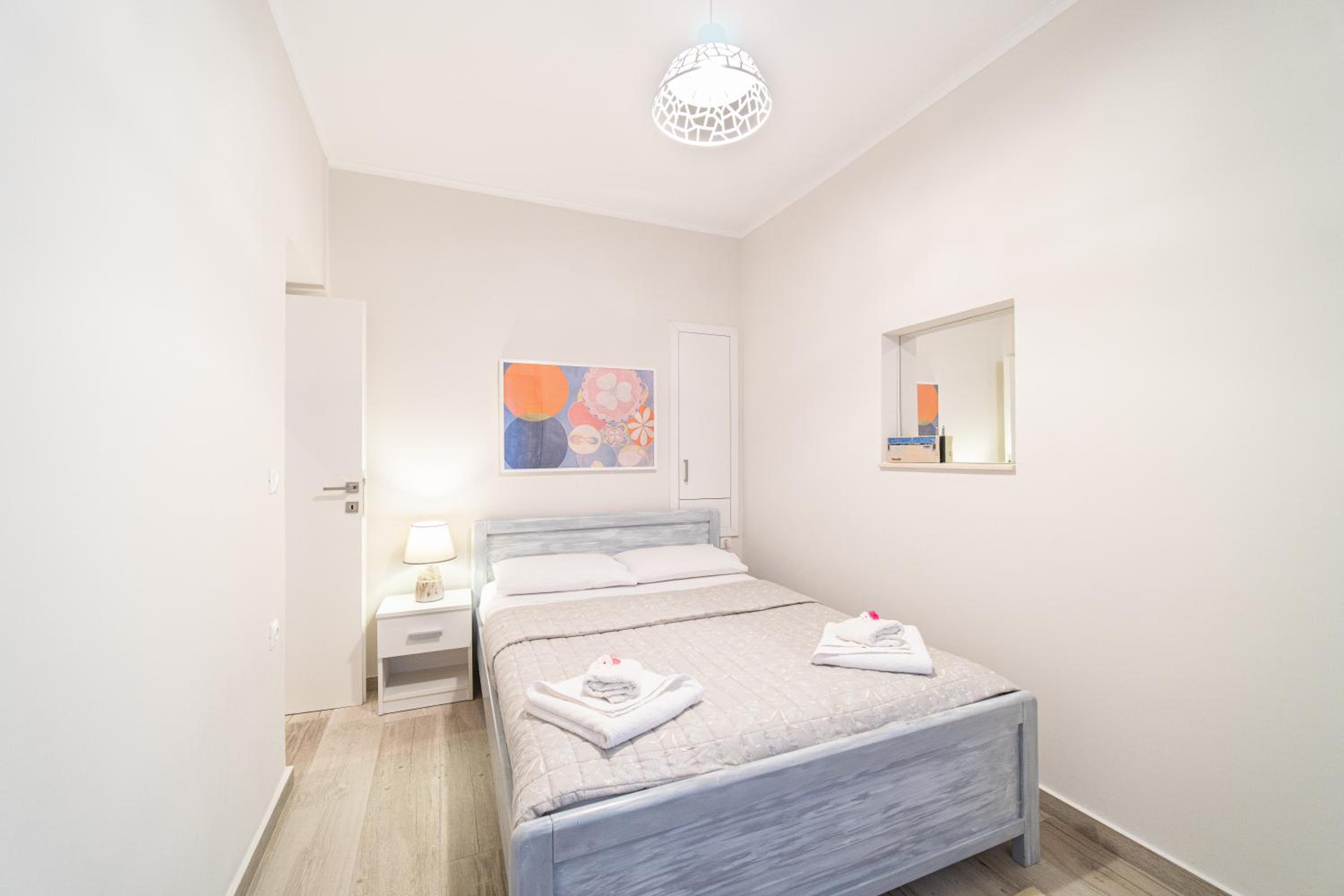 Two-Bedroom Deluxe Apartment with Garden View photo 2