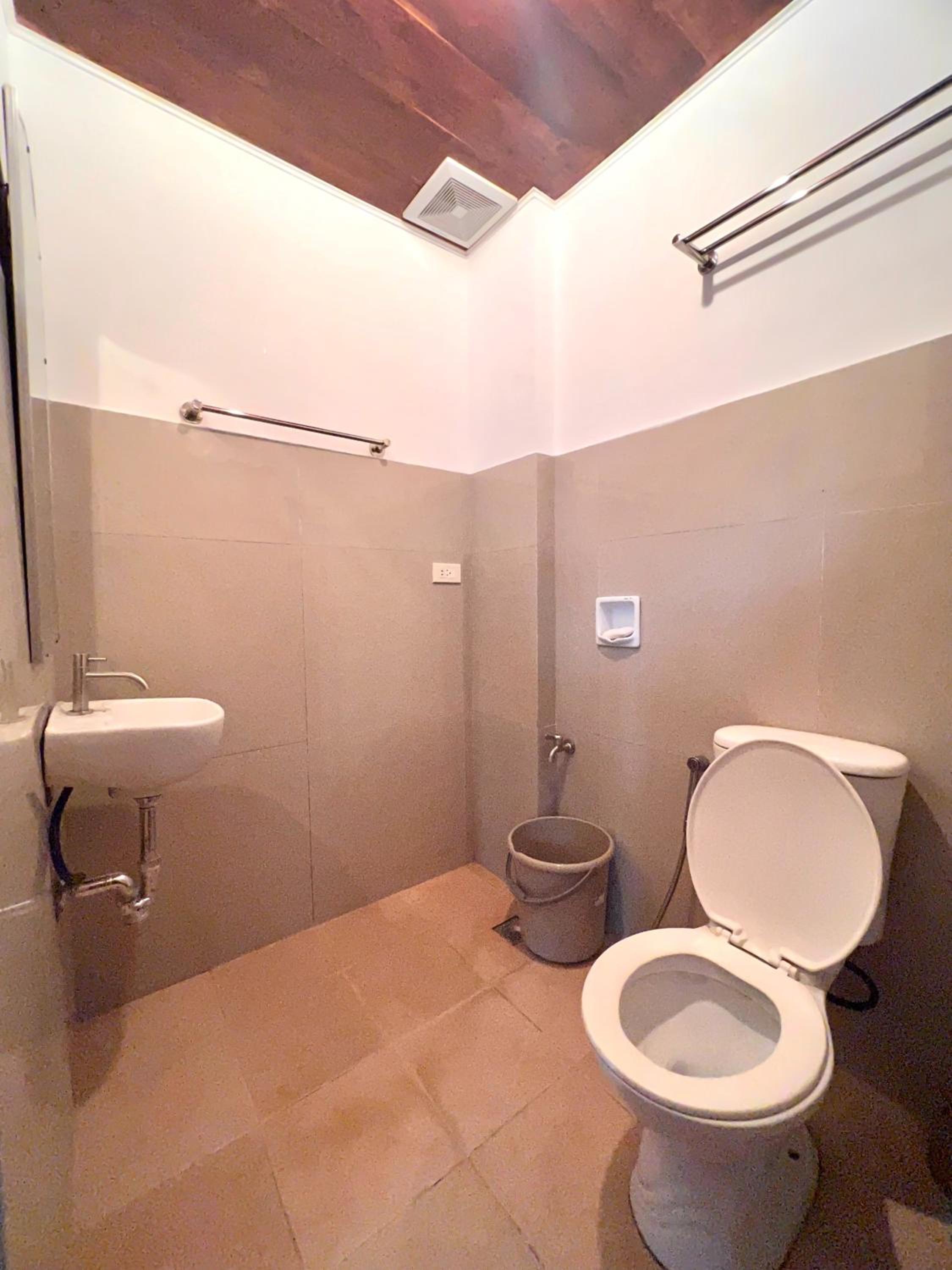 One-Bedroom House photo 2