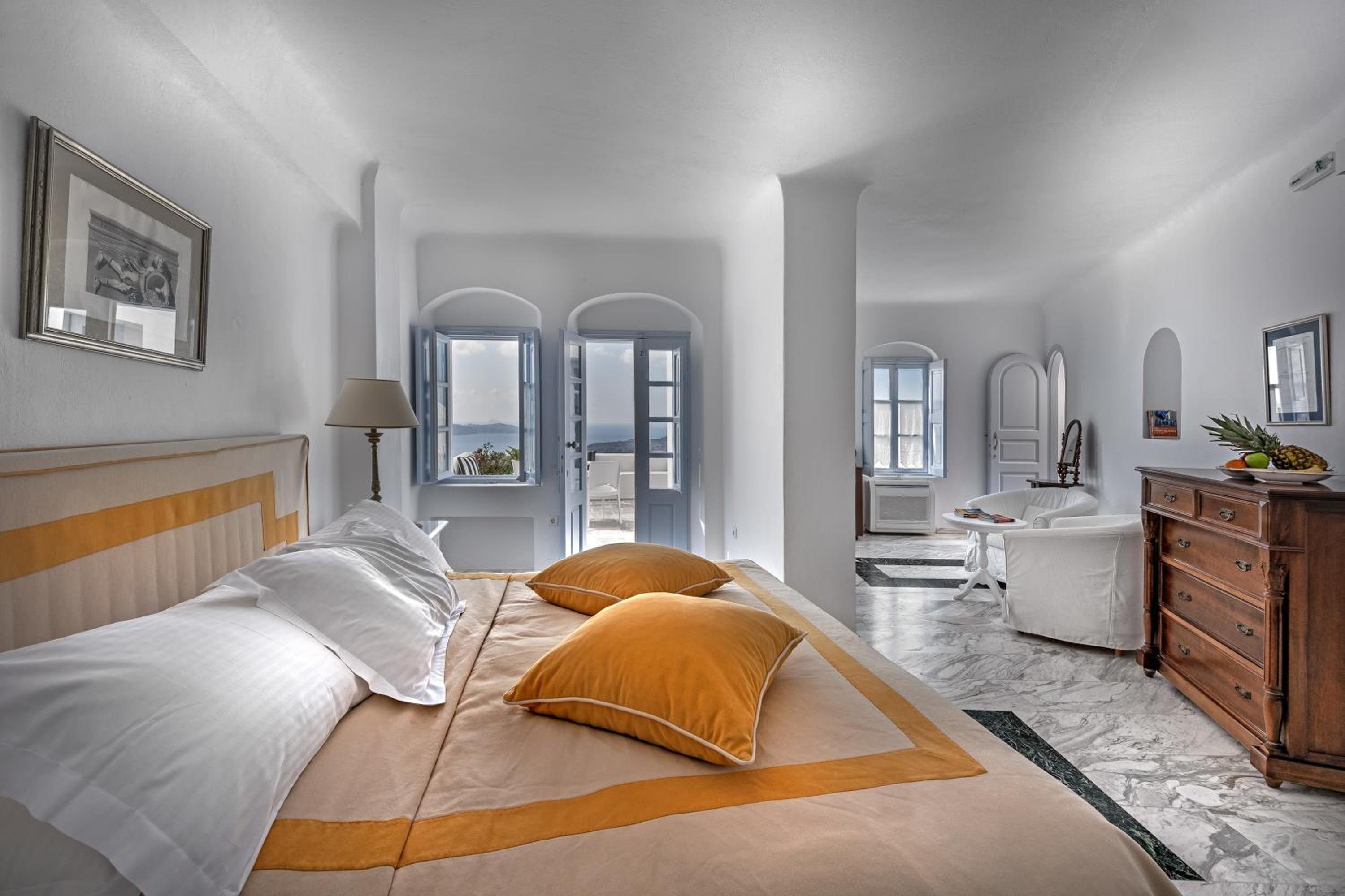 Volcano and Sea View Suite