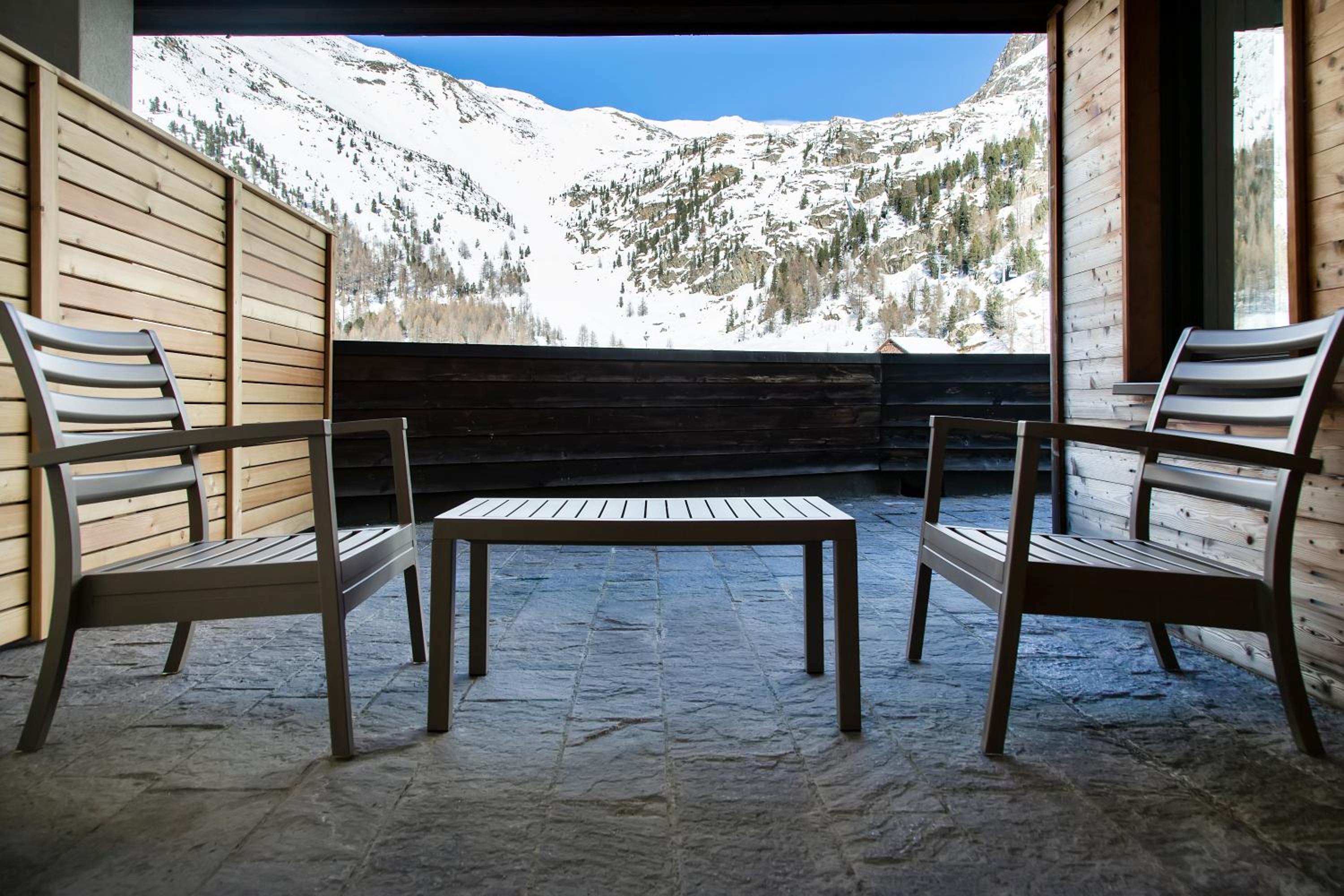 Superior Double or Twin Room with Balcony photo 2