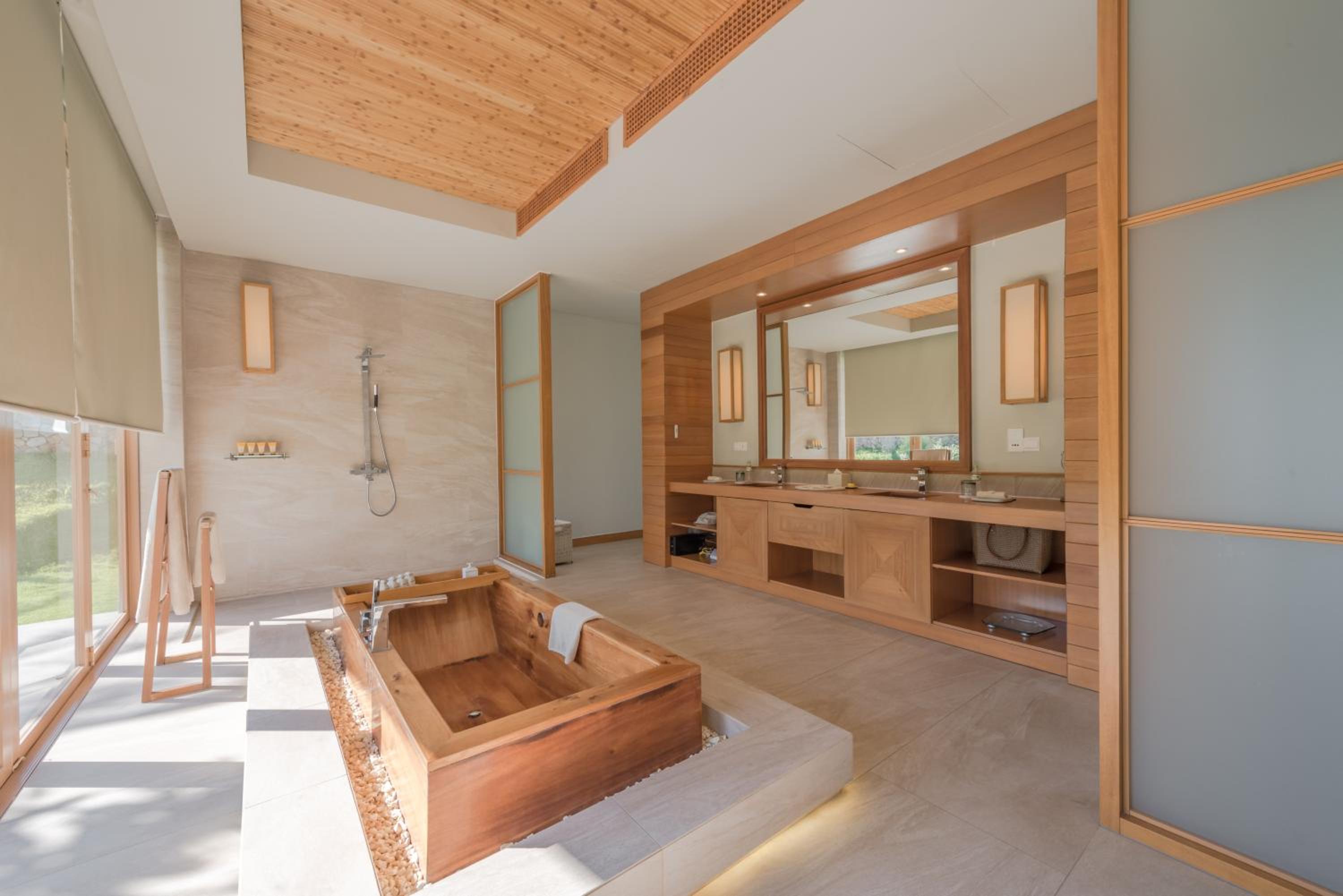 Four-Bedroom Villa with Golf View photo 3