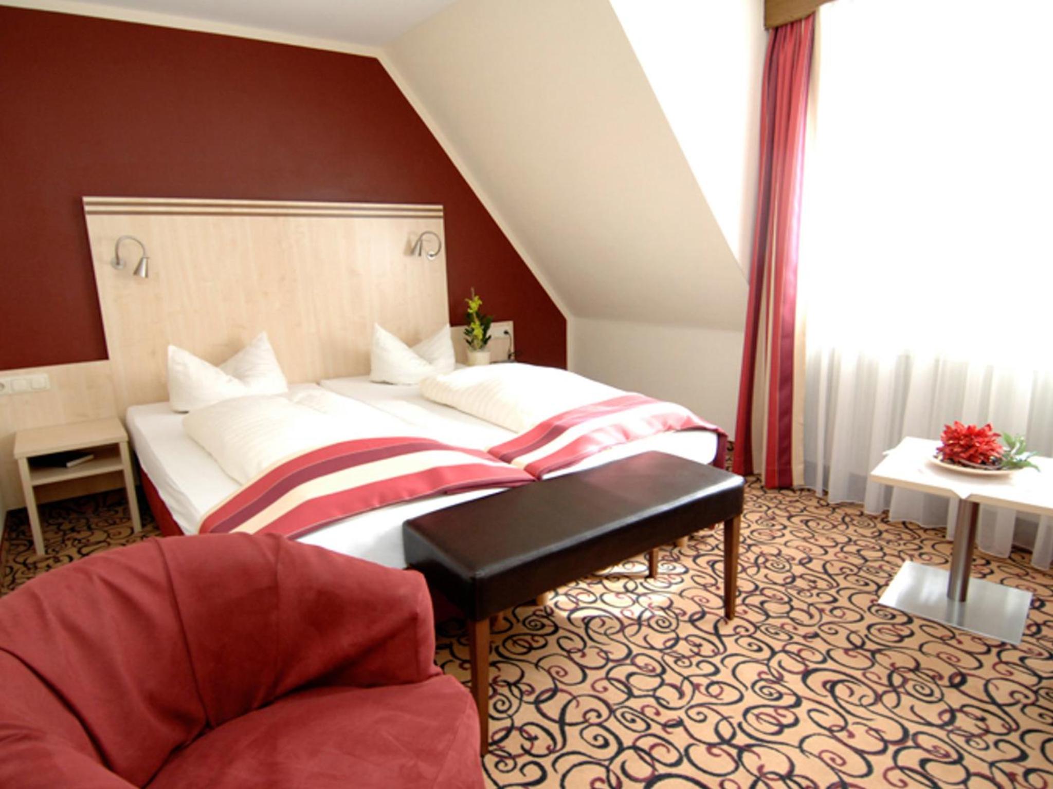 Standard Double Room - Photo 4