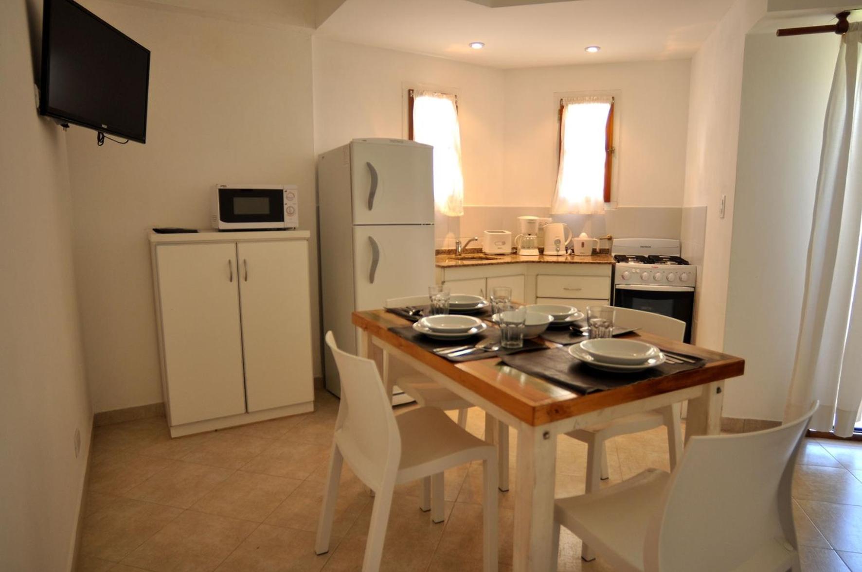 One-Bedroom Apartment with Balcony photo 2