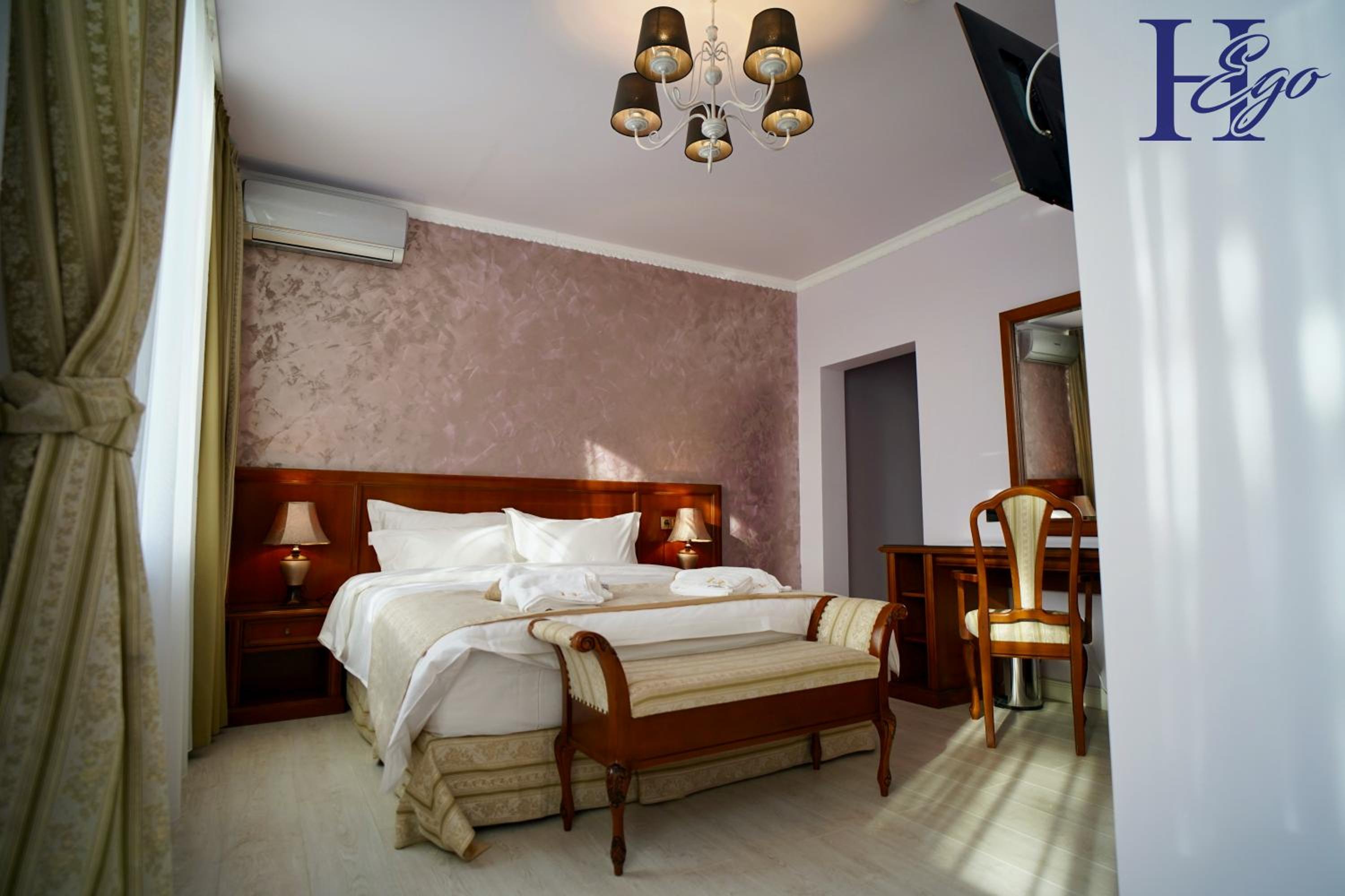 Deluxe Double Room with Bath