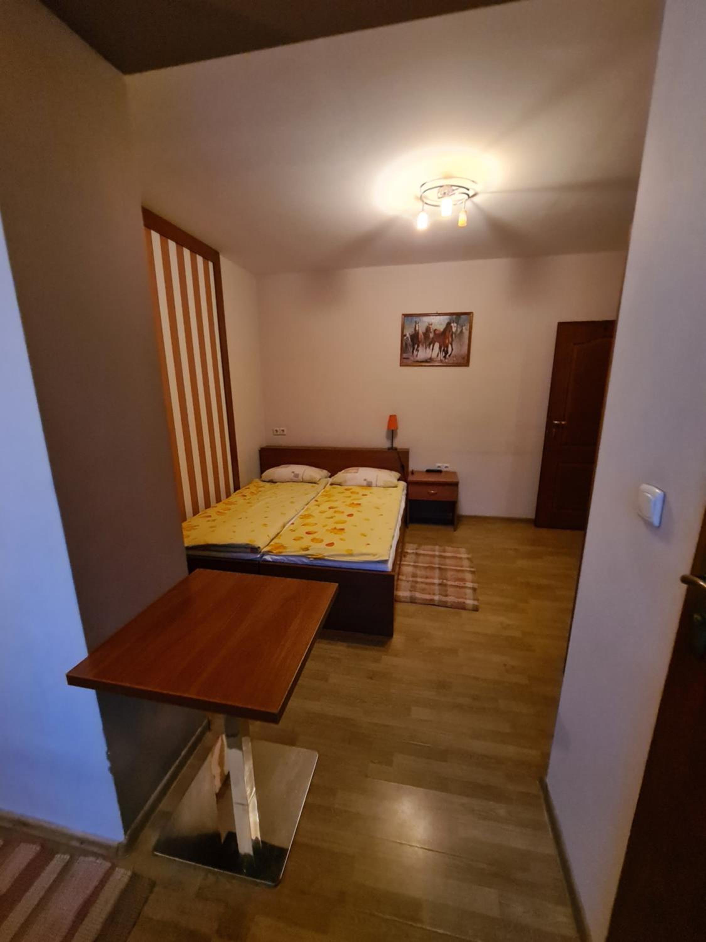 Triple Room with Private Bathroom - Photo 1