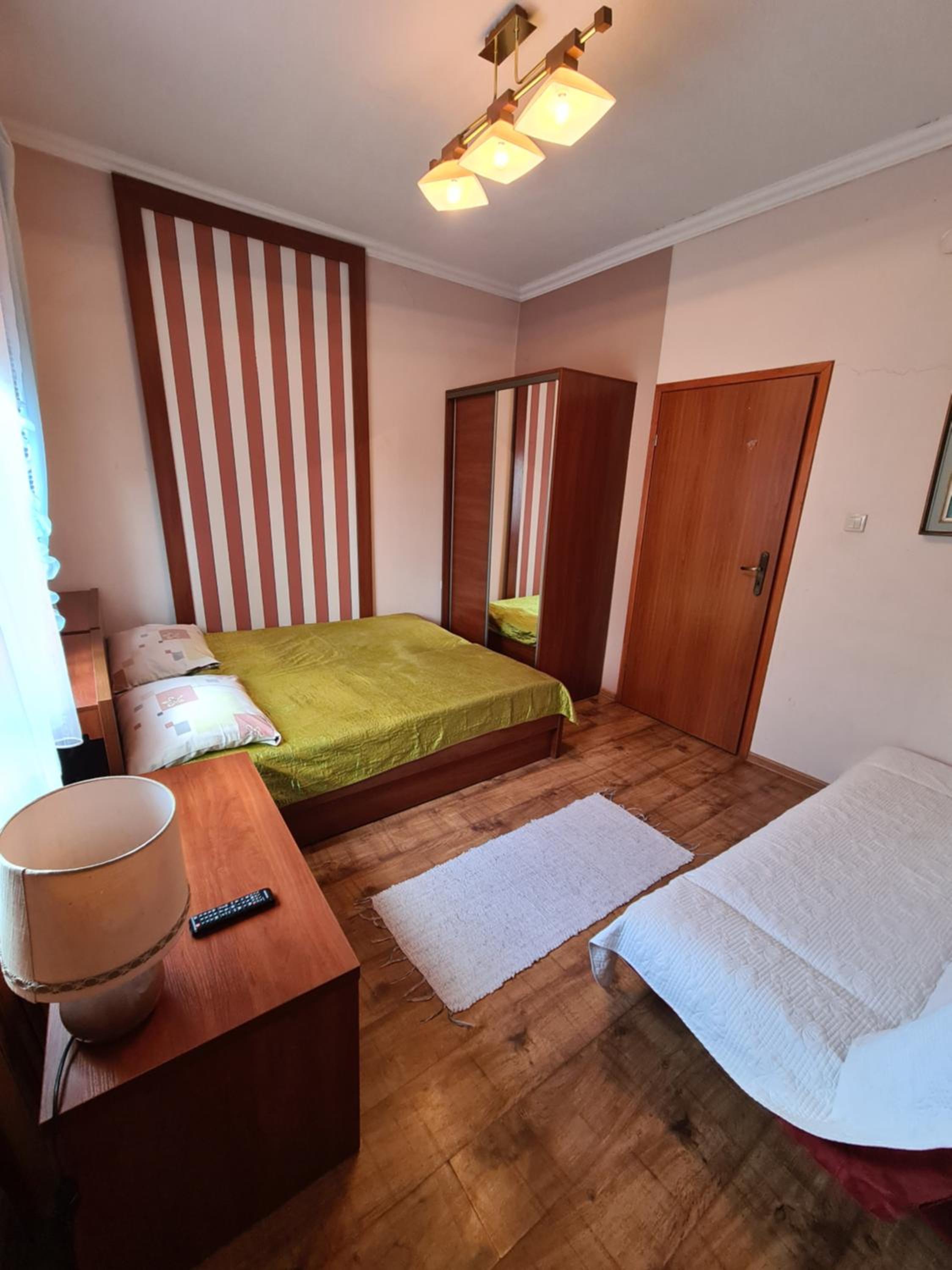 Double Room with Private Bathroom - Photo 1