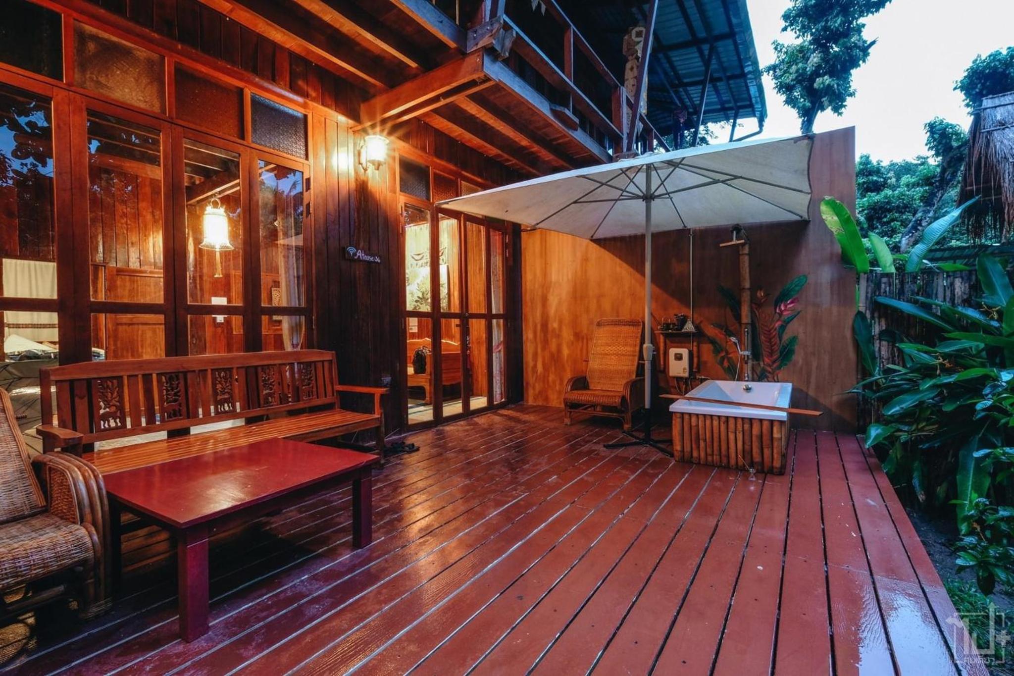 Double Room With Balcony (2 Adults + 1 Child) photo 3