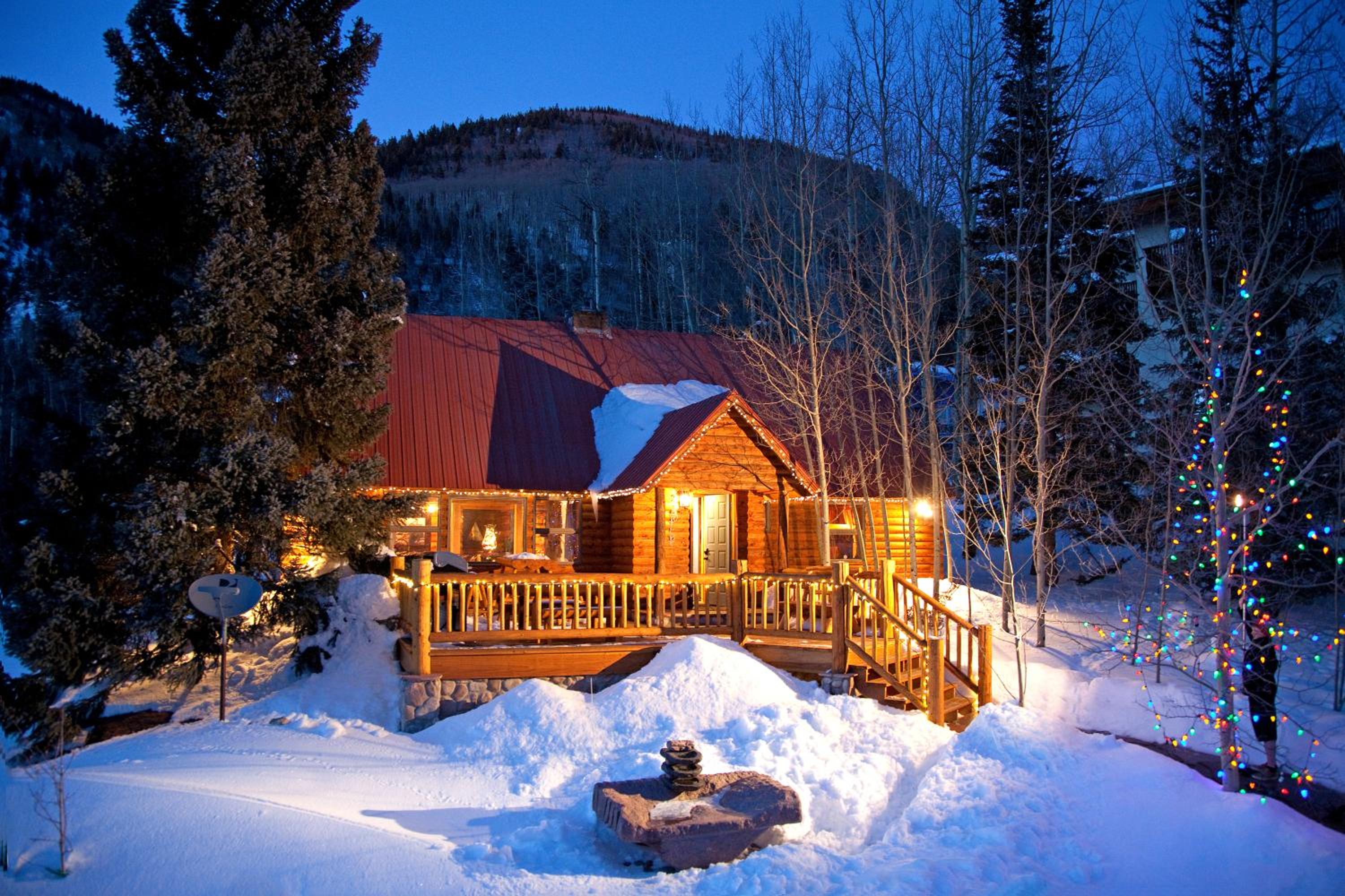 Four-Bedroom Chalet photo 2