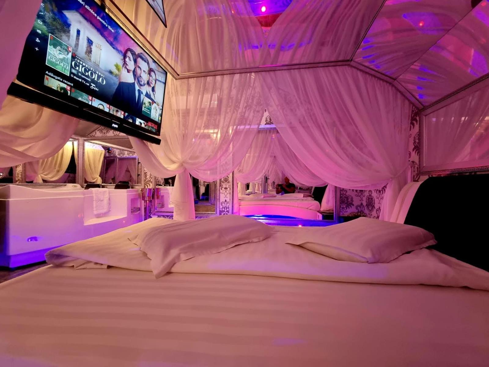 Private Room