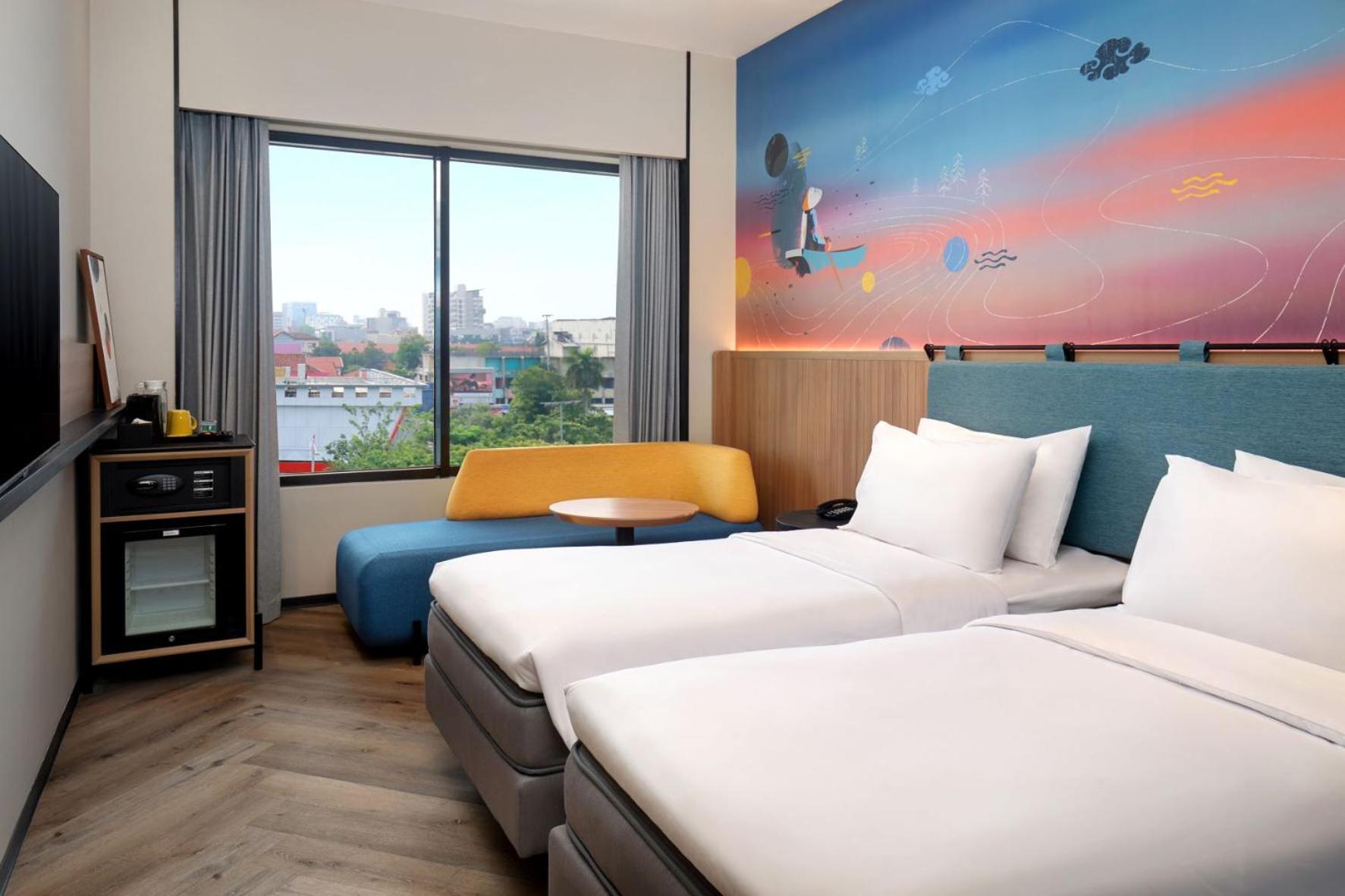 Deluxe Twin Room - Photo 2