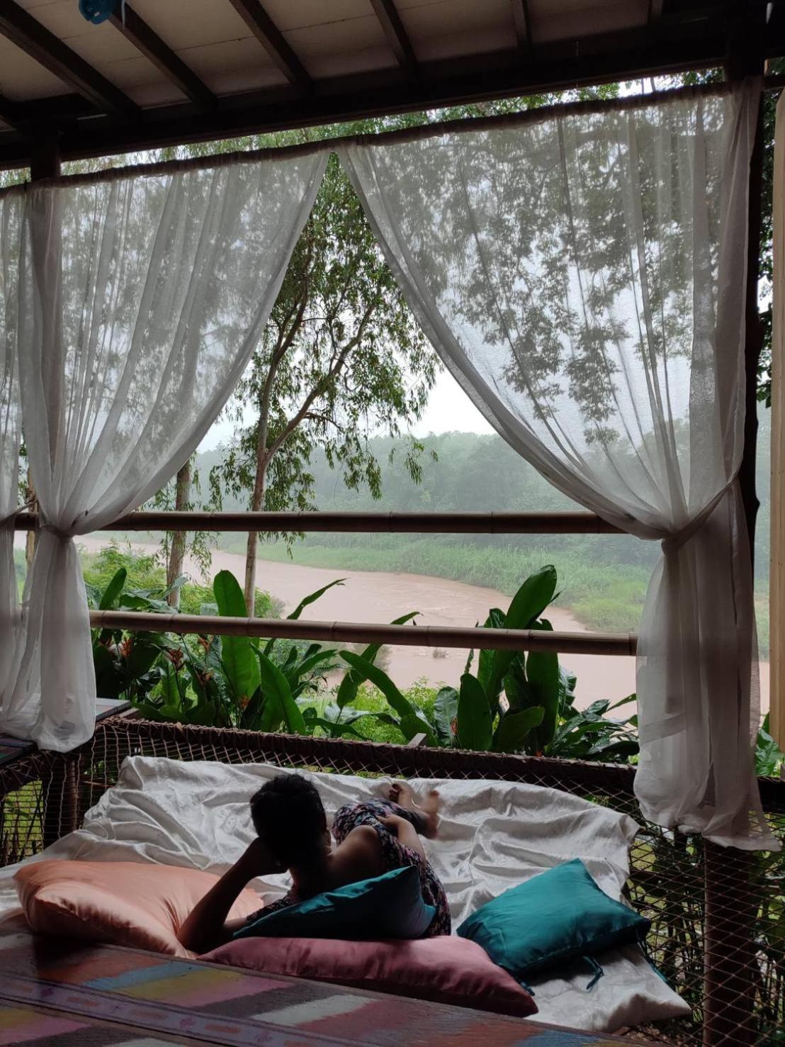 King Suite with Balcony photo 3