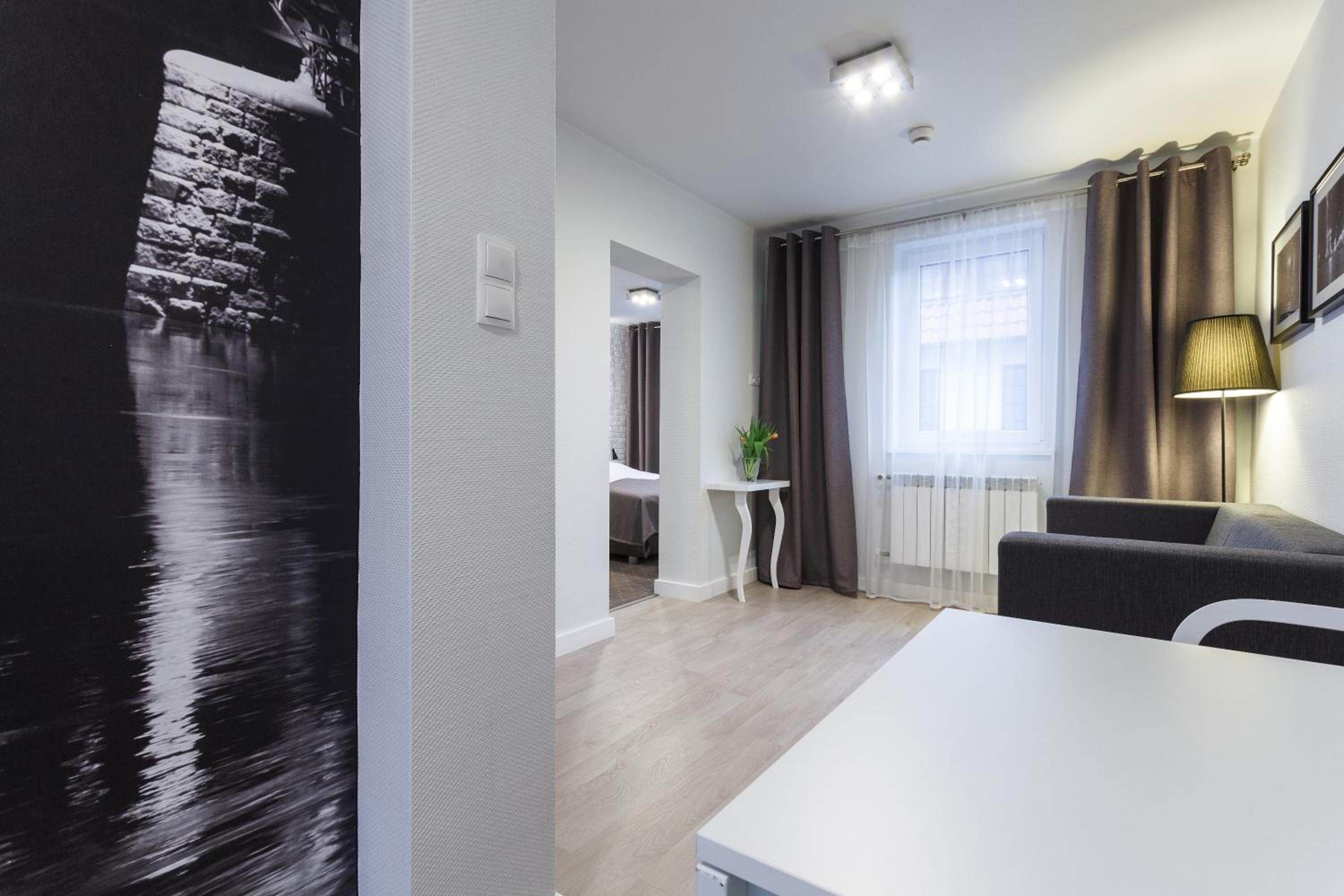 Deluxe Family Apartment thumbnail 6