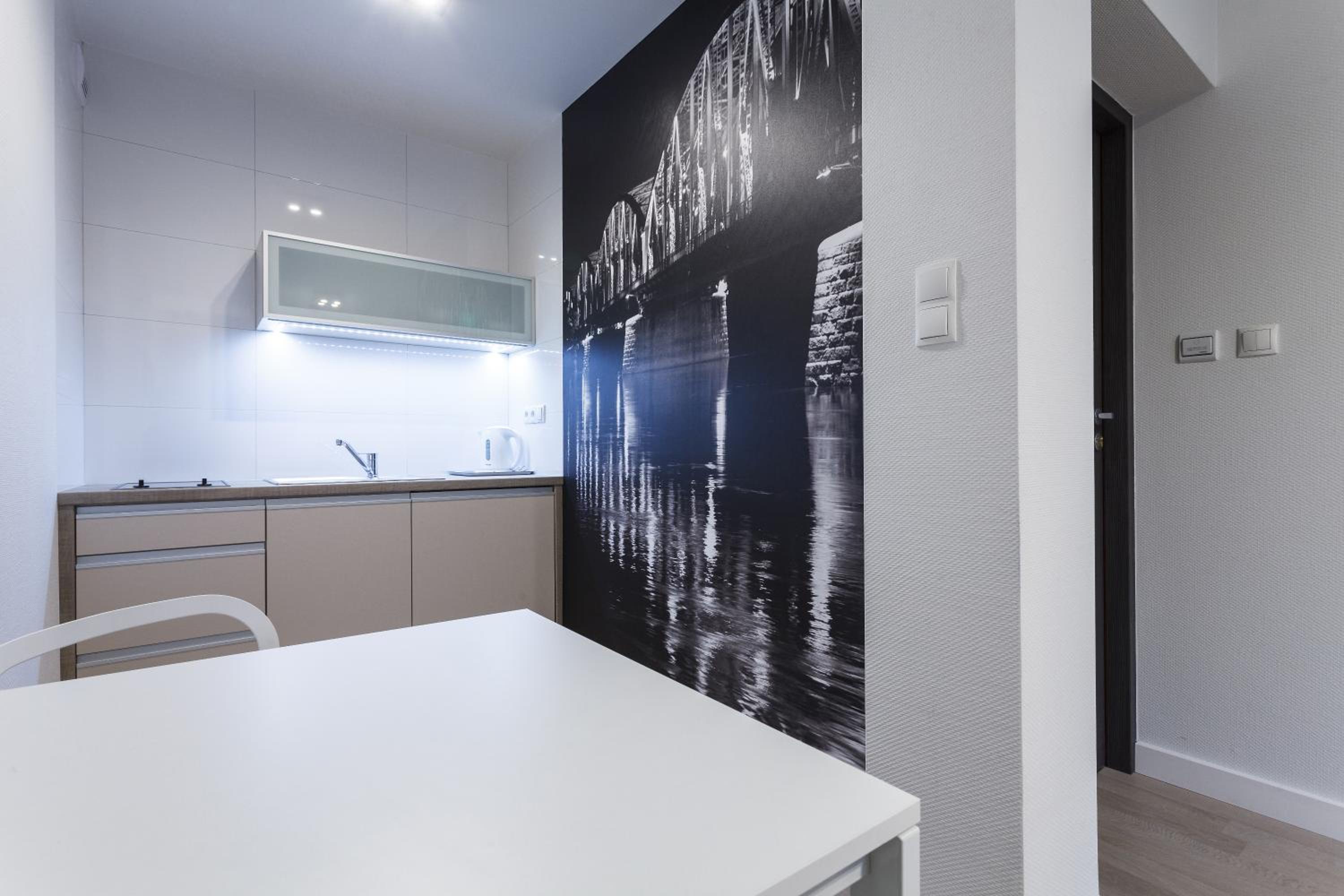 Deluxe Family Apartment thumbnail 5