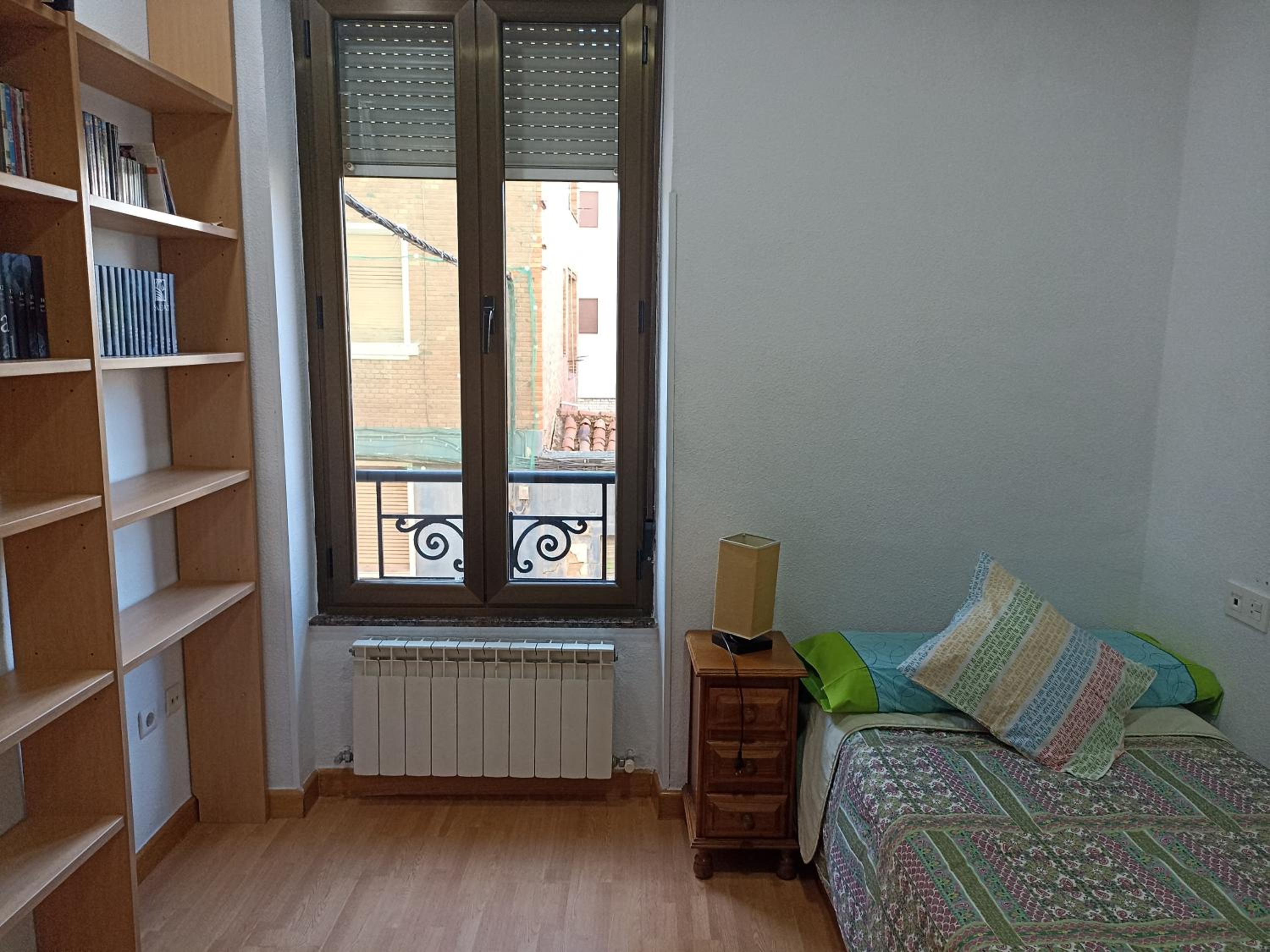 Apartment - Photo 5