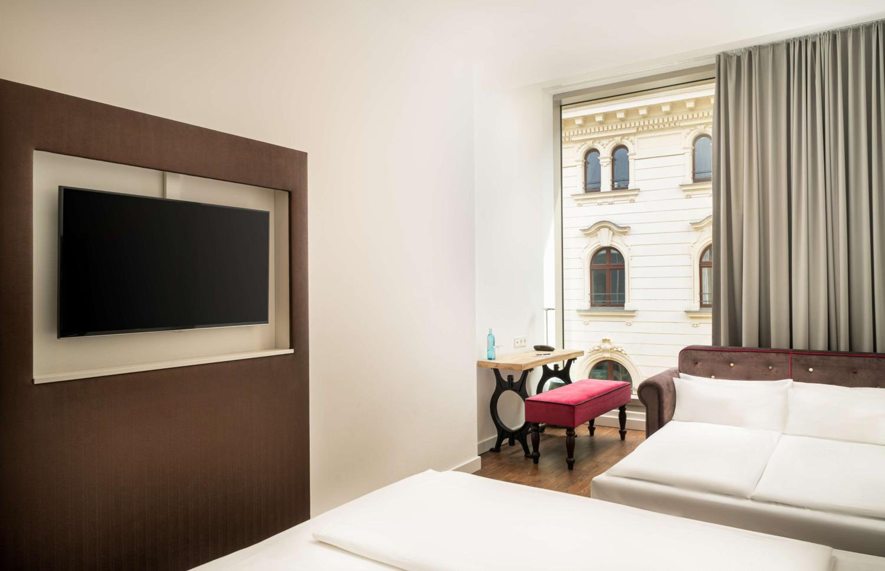 Quadruple Room photo 2