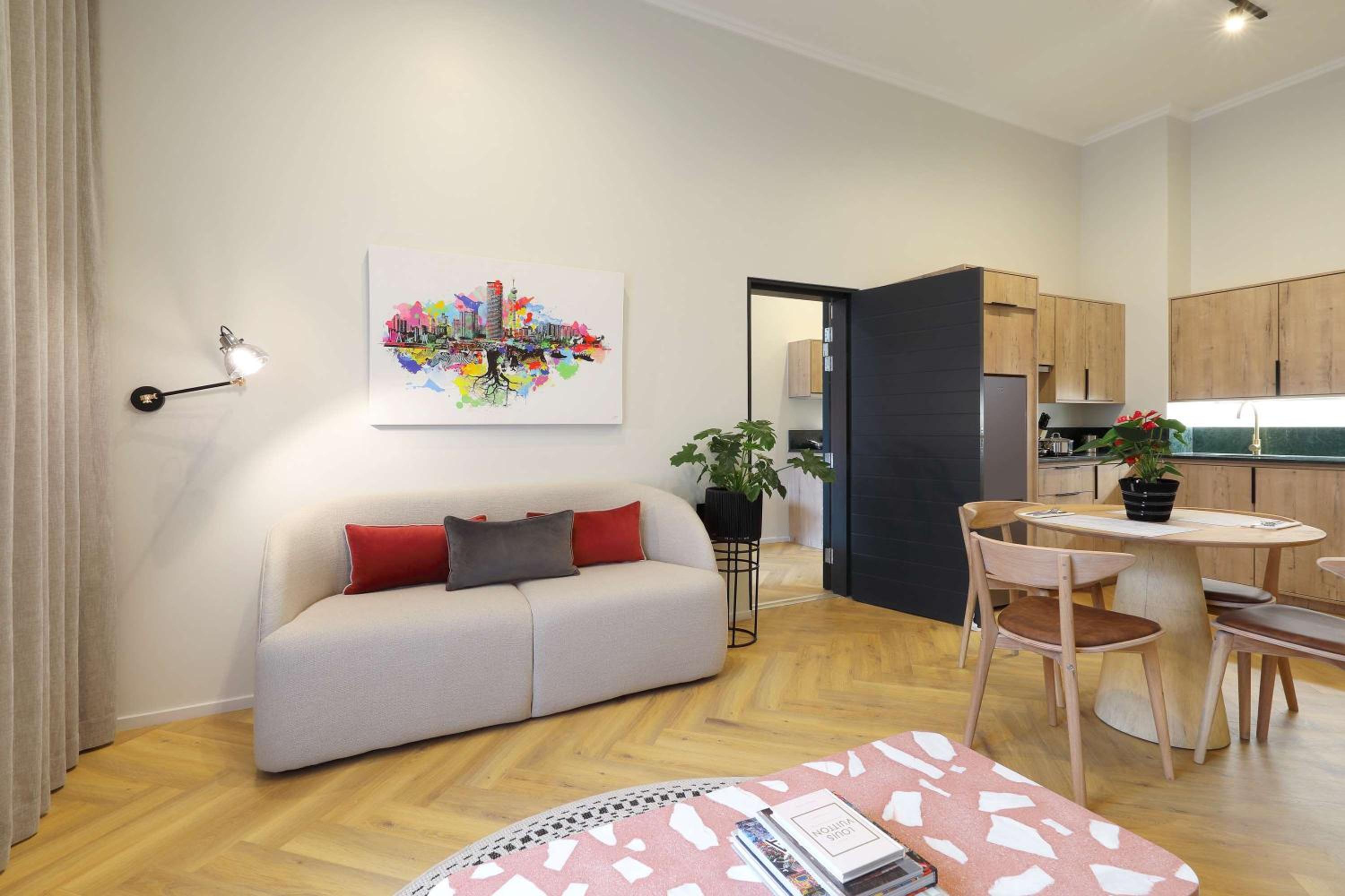 One Bedroom Suite - Photo 18