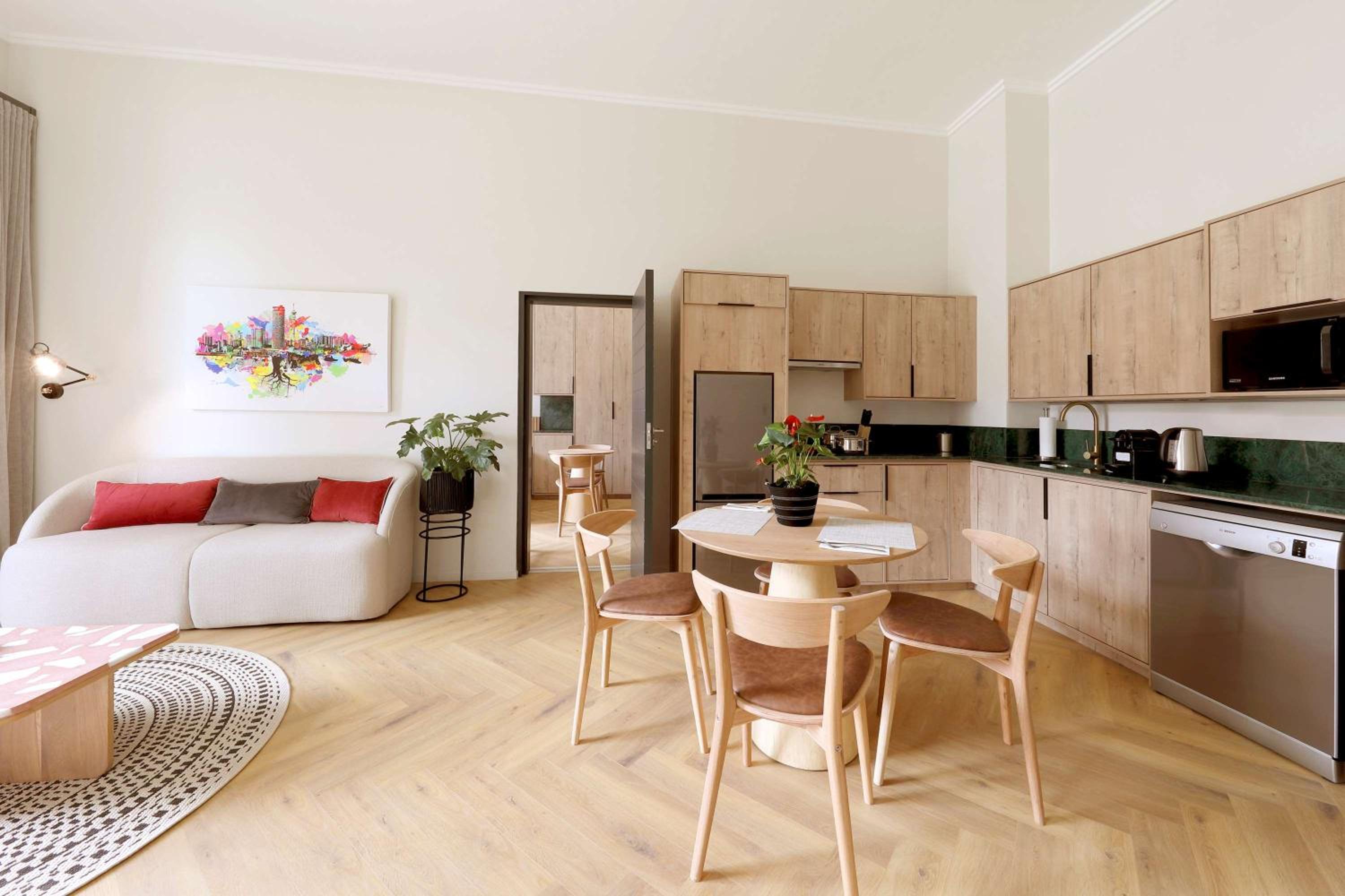 One Bedroom Suite - Photo 30